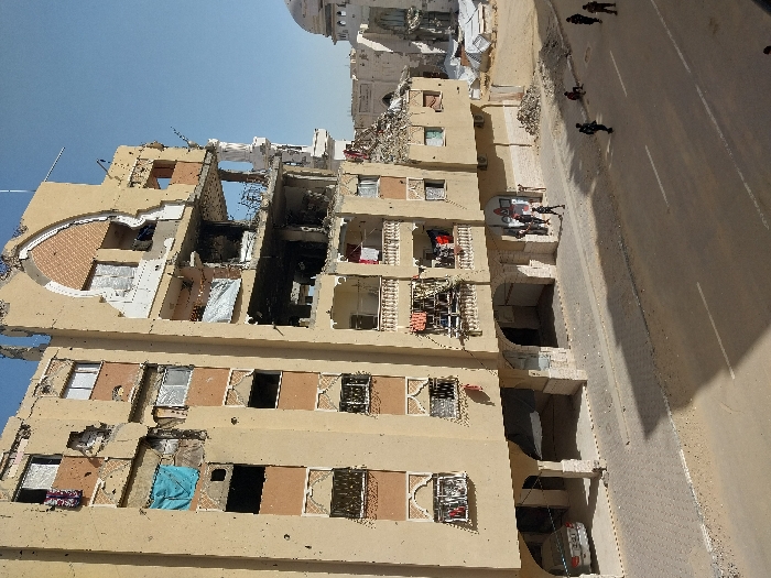 Extensive building damage, displacement camps documented in Khan Yunis