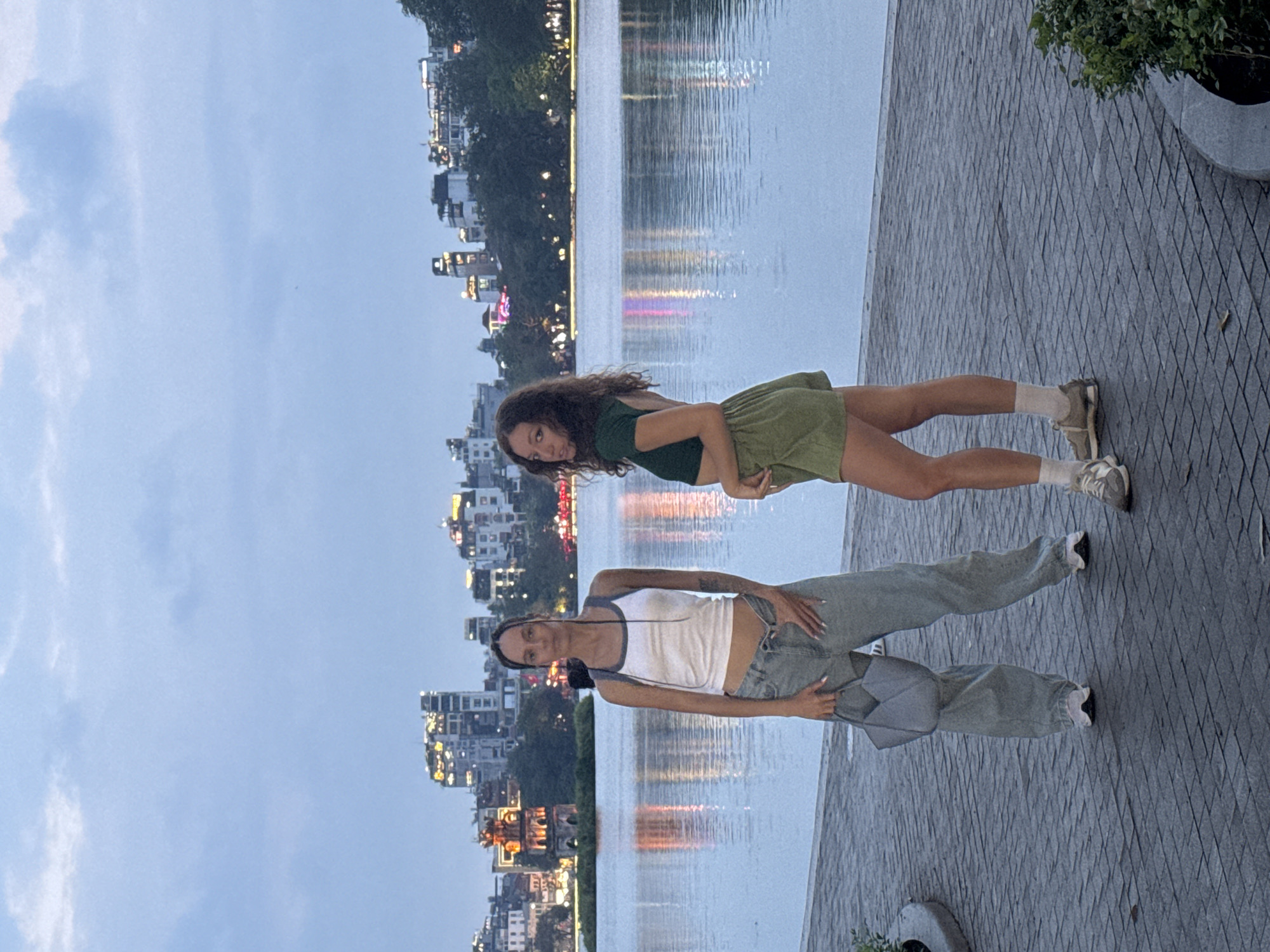 Everyday moments captured around Hanoi's lake and illuminated streets
