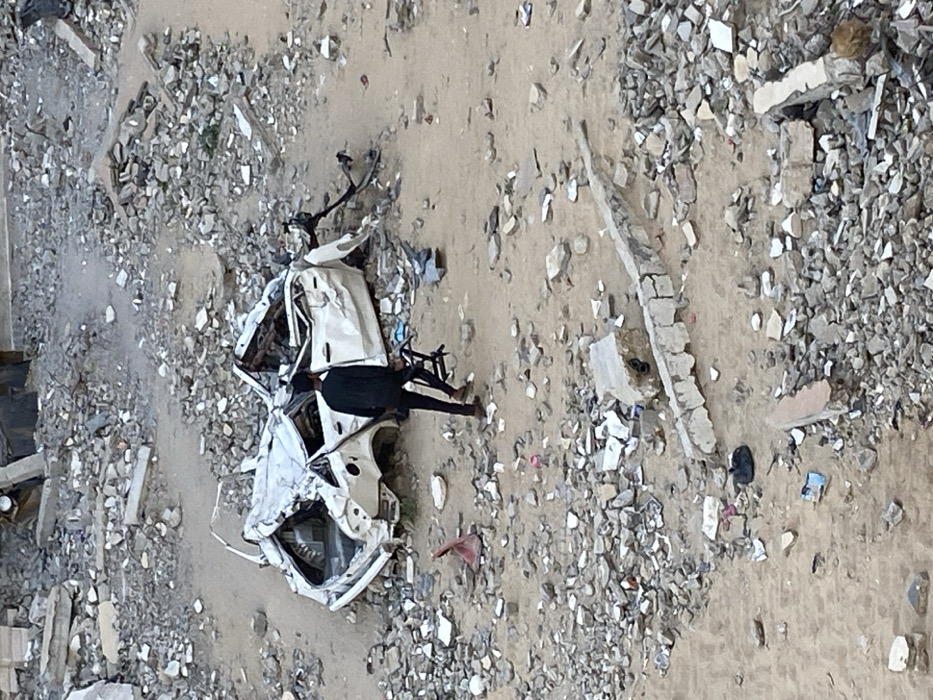 Witnesses document destruction, civilian life continuing in Khan Yunis