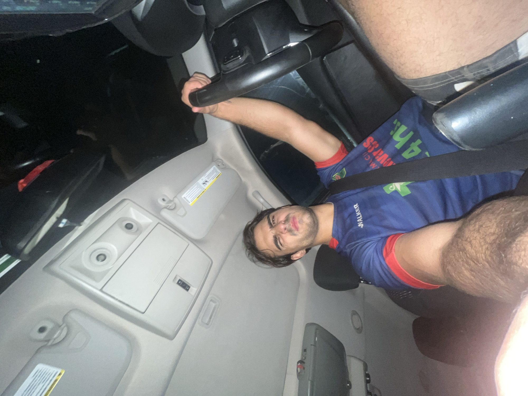 Driver waits at green light in Avellaneda