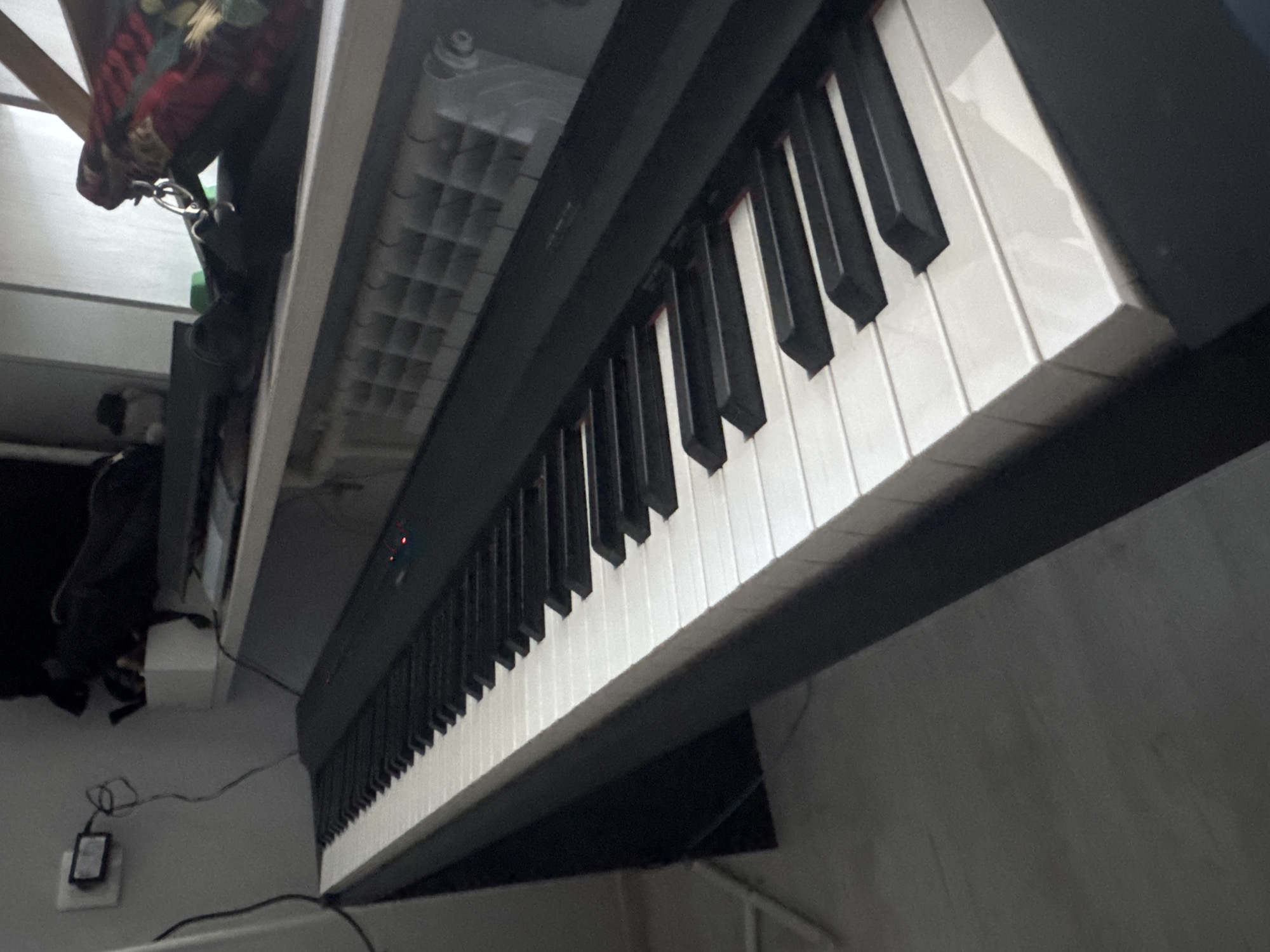 Yamaha P-125 digital piano, up close and in use