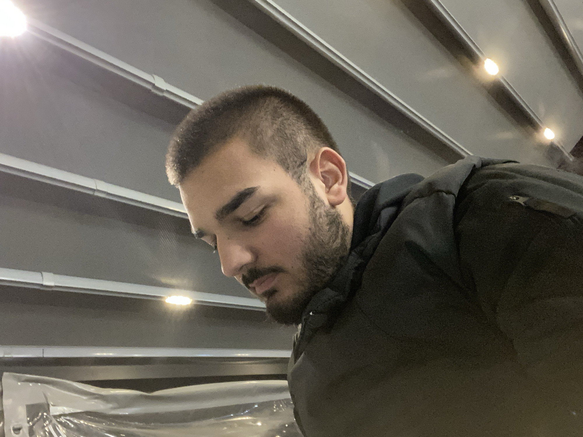 Man photographed in commercial space in Blagoevgrad