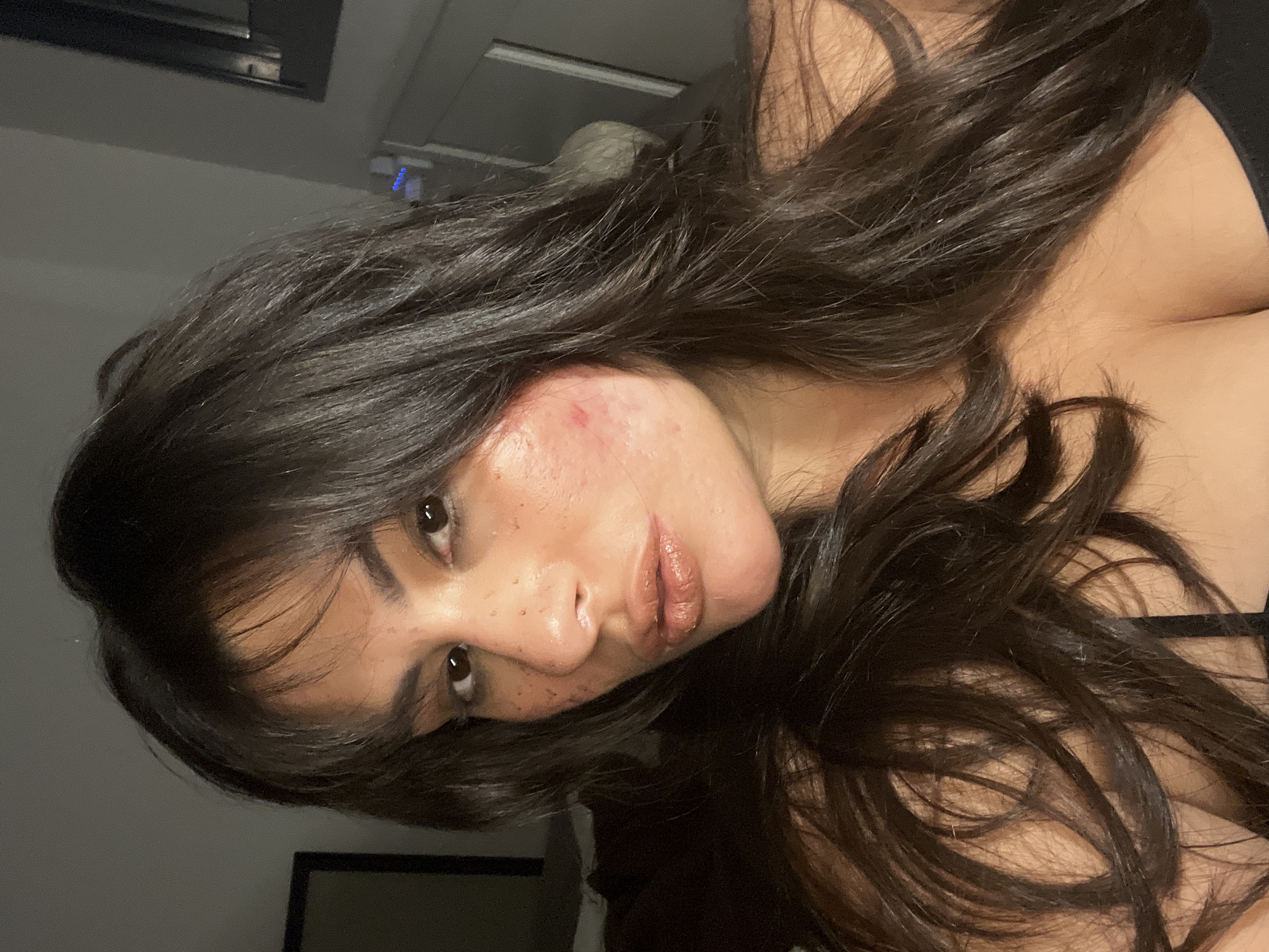 Quick selfie session at home in Kiryat Bialik