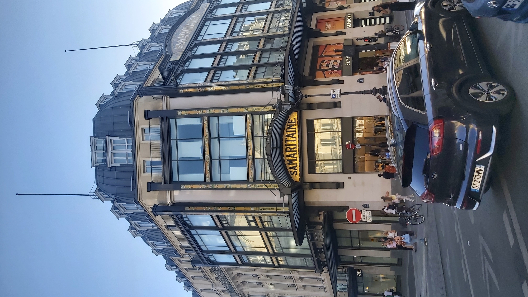 An afternoon loop through Paris's historic 1st arrondissement