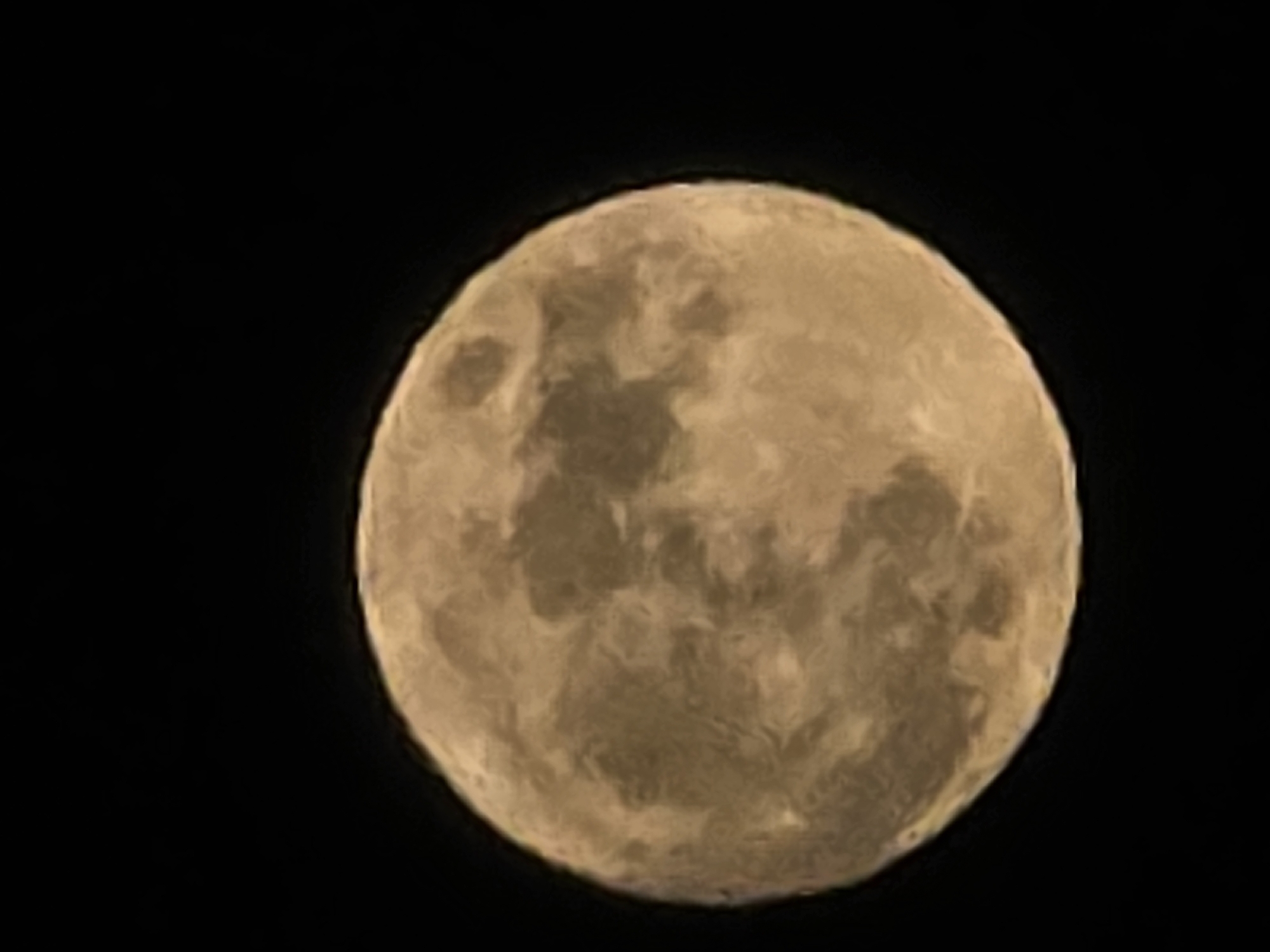 Full moon with visible craters observed over Yambol, Bulgaria