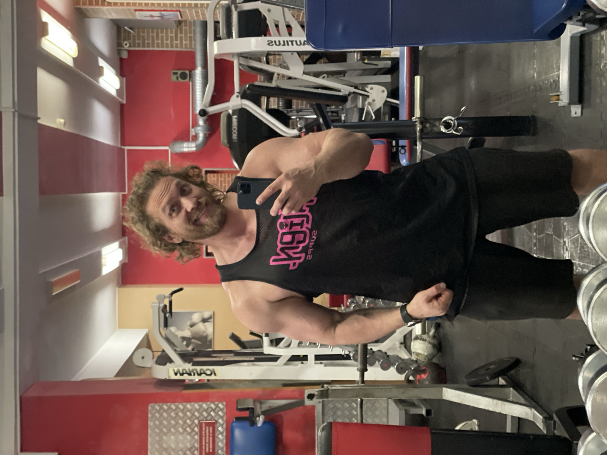 Gym selfie moment in Saint Petersburg, Russia.