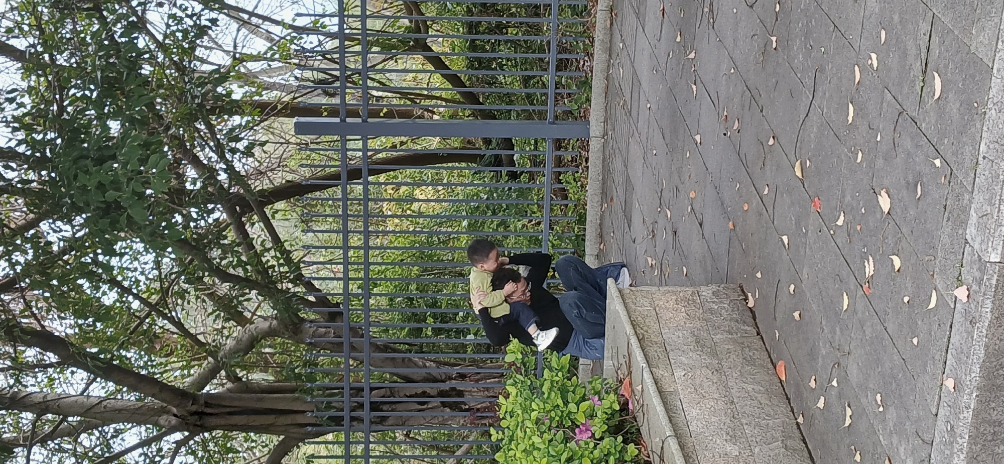 Father and child photographed together in Chongqing tech district