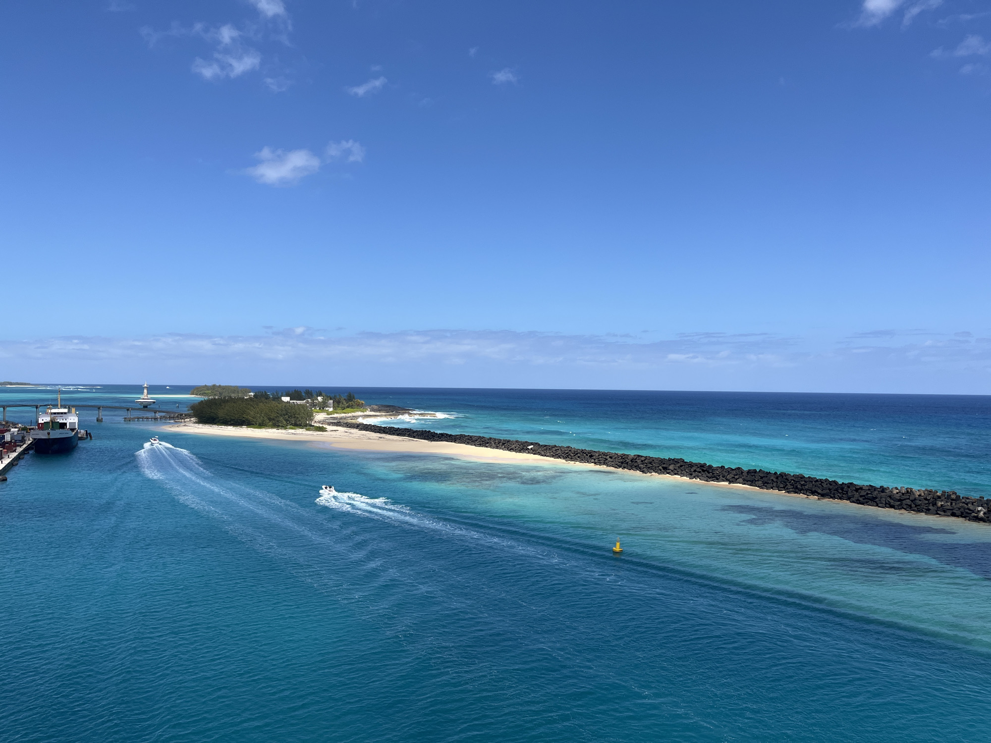 Coastal breakwater and port pigeon documented by witness