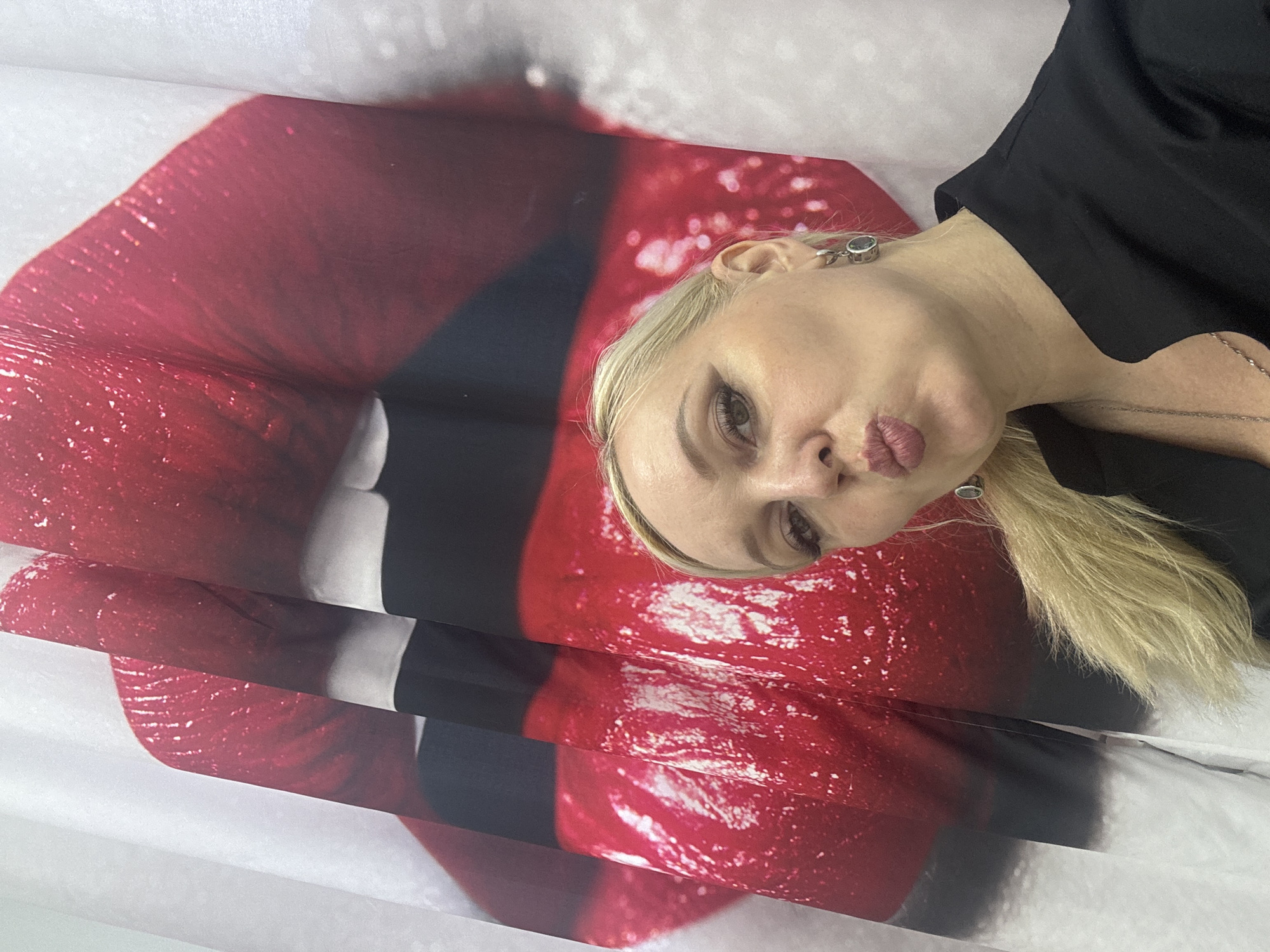 Selfie session across indoor and outdoor spots in Komsomolsk-on-Amur