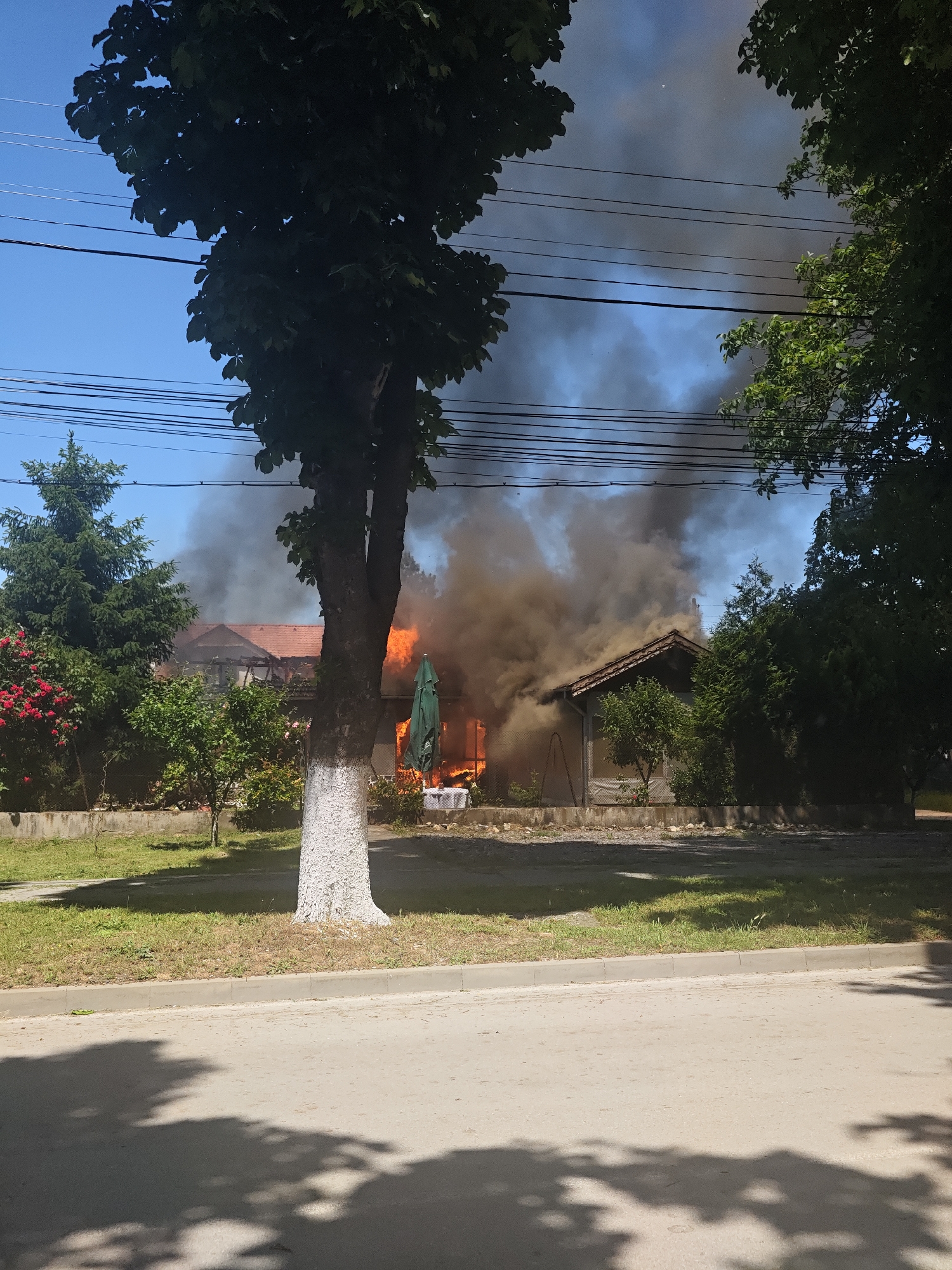 House fire reported in Kozloduy Bulgaria residential area