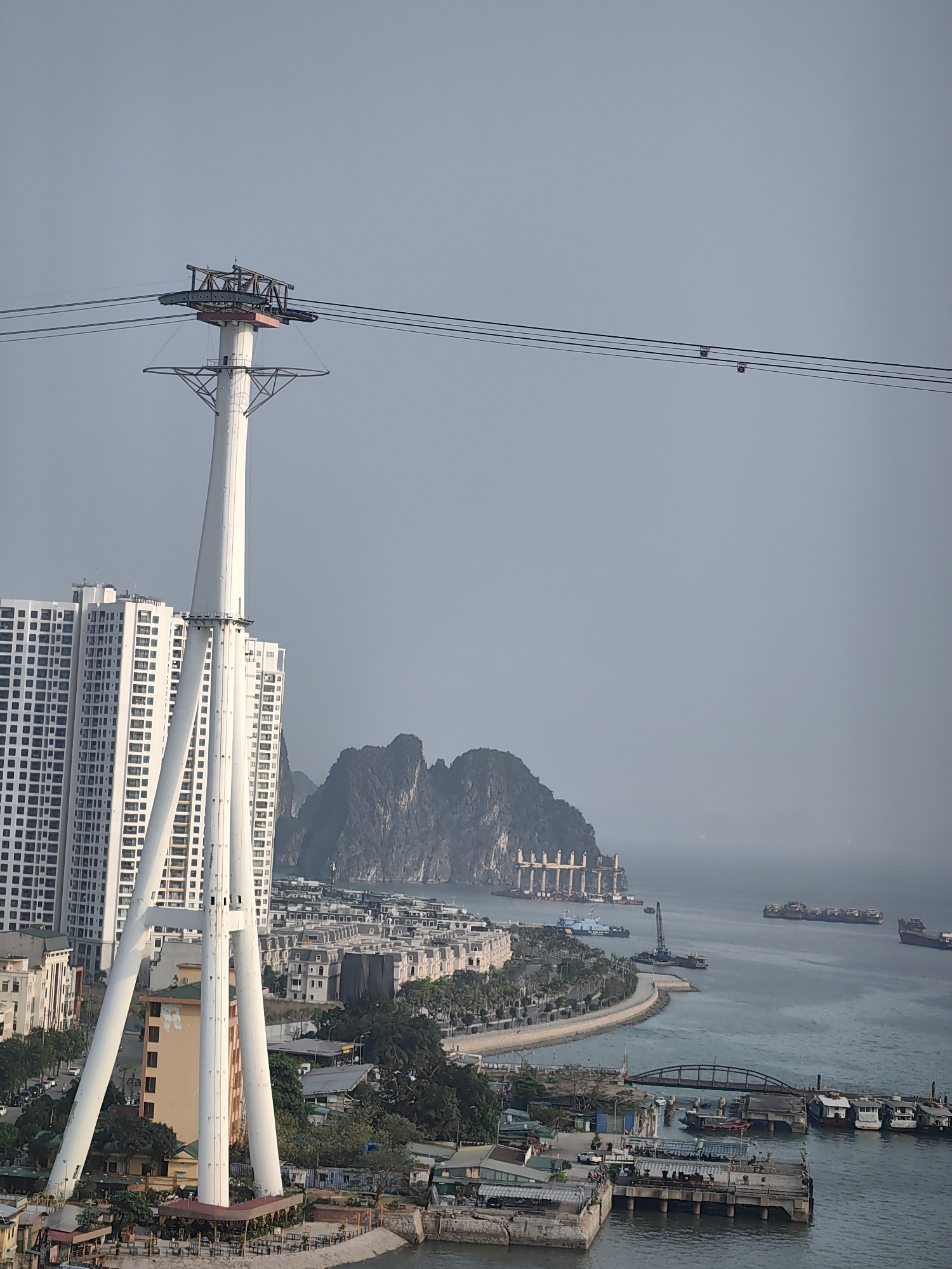 Aerial view captures Bai Chay Ward harbor and cable car infrastructure