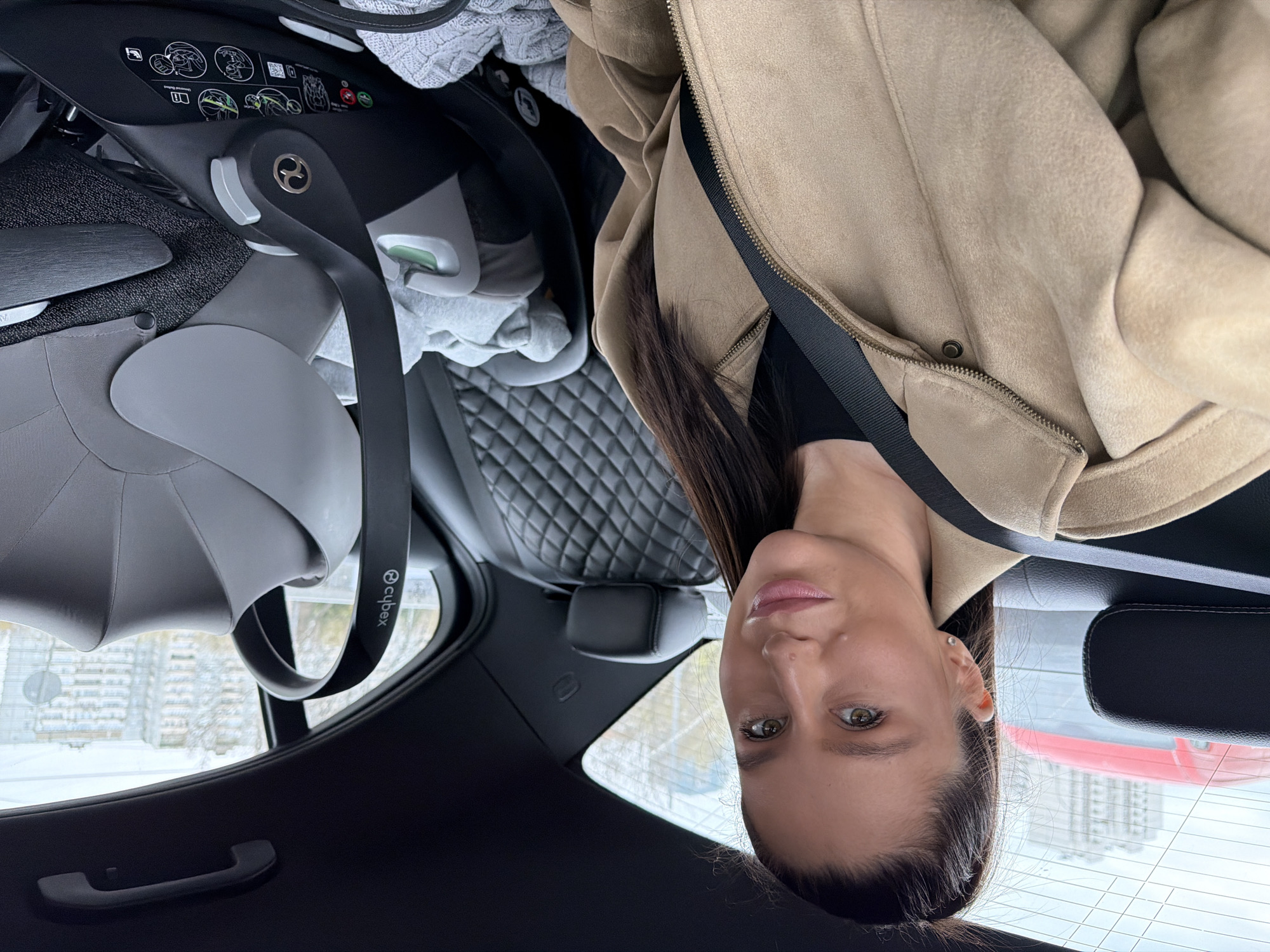 Woman photographed in vehicle in Moscow