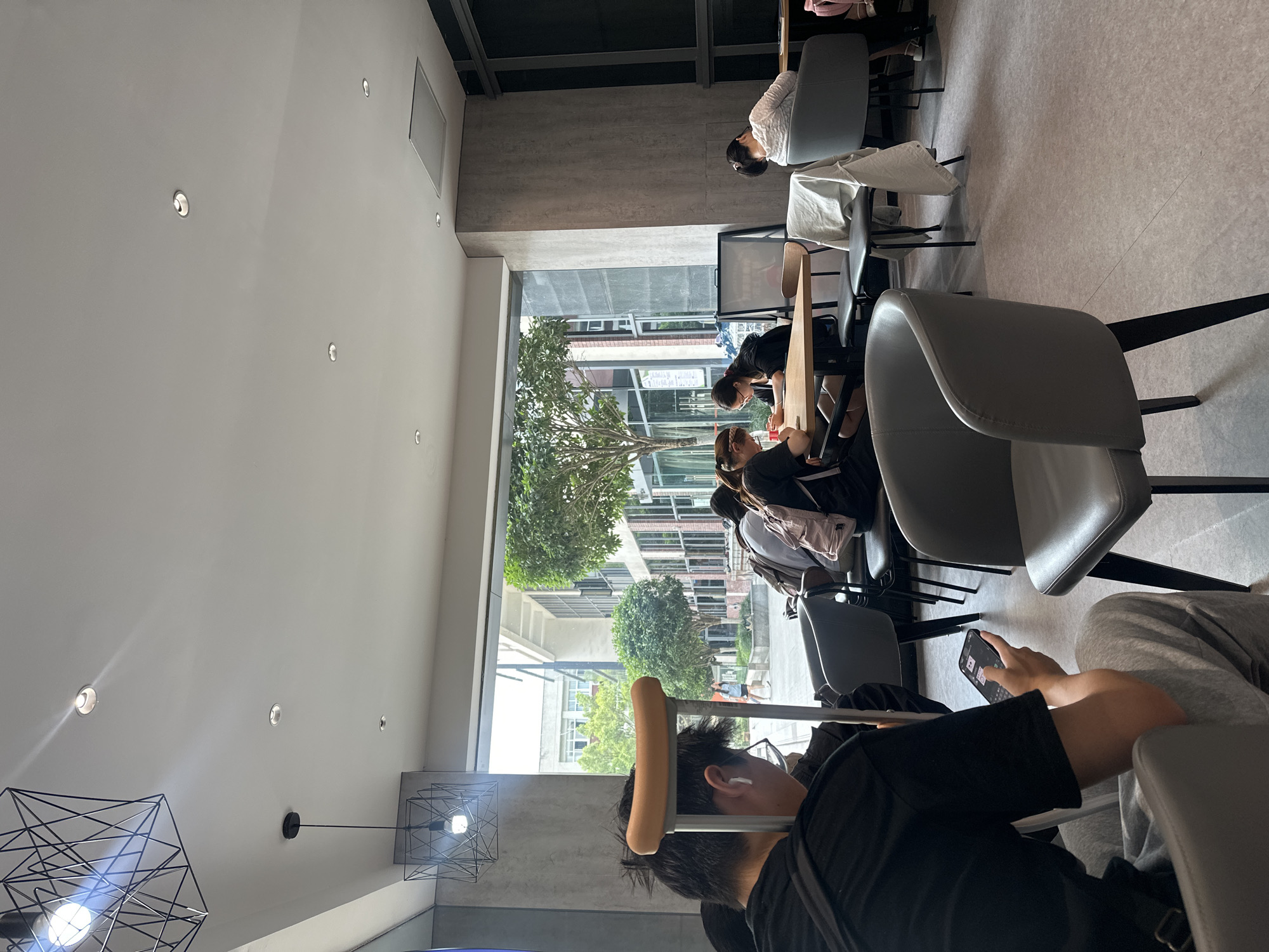 Early morning library study, coffee shop activity in Chongqing