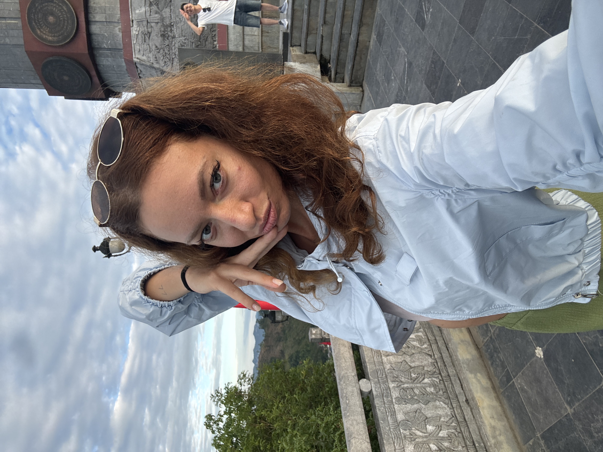 Tourist documents visit to Vietnam's northernmost commune with selfies