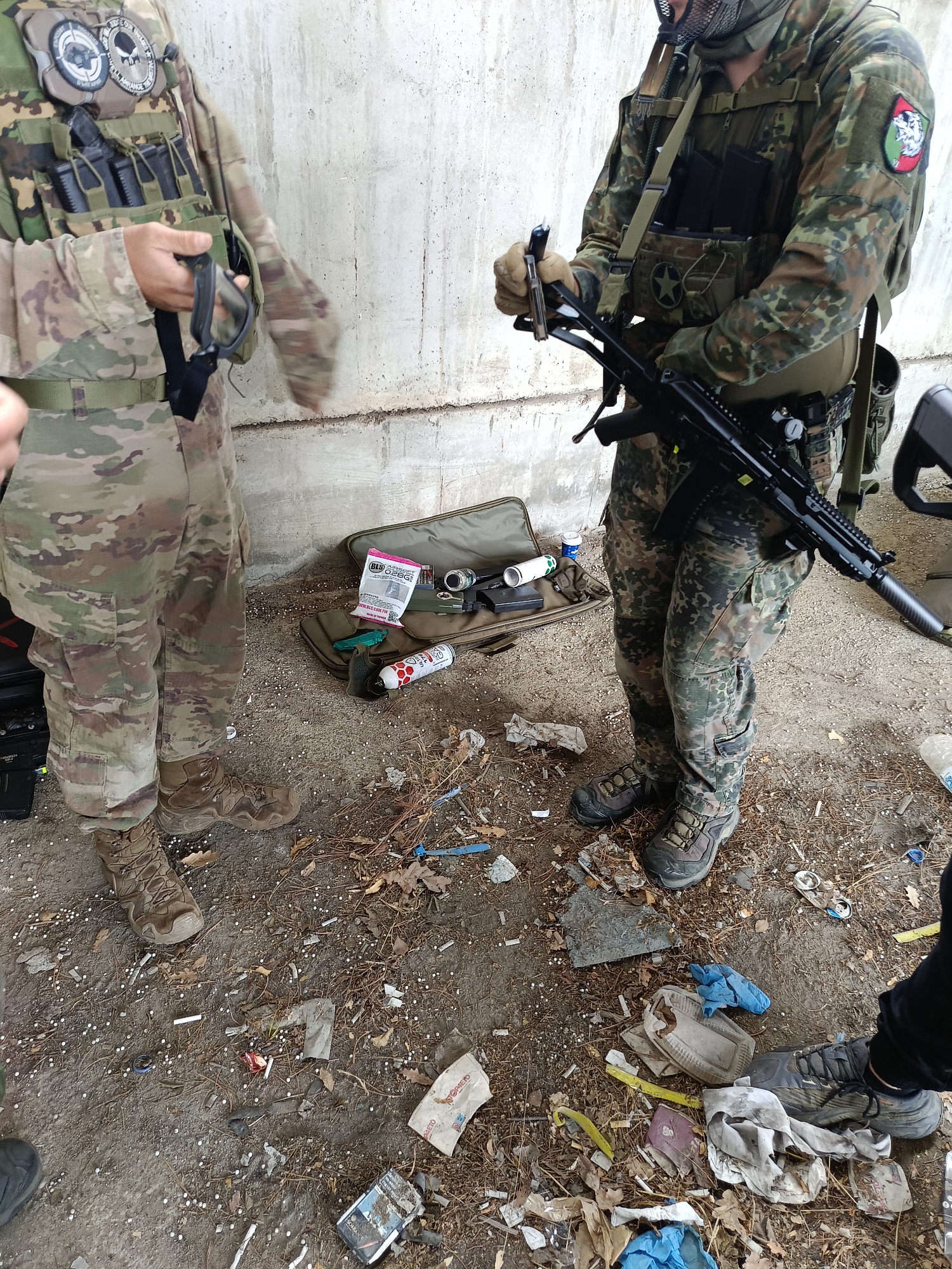 Two camouflaged figures spotted in outdoor area near Bulgarian town