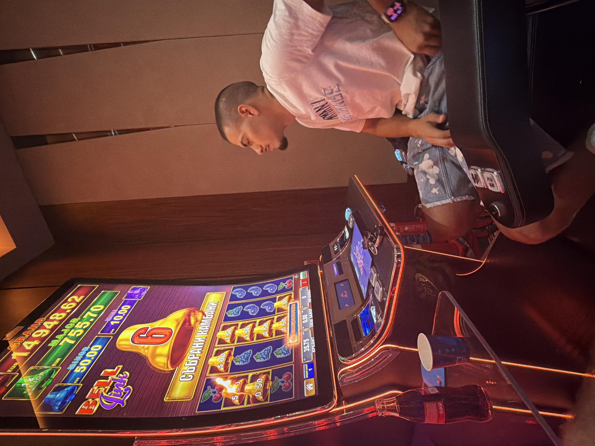 Slot machine session at a Ruse casino