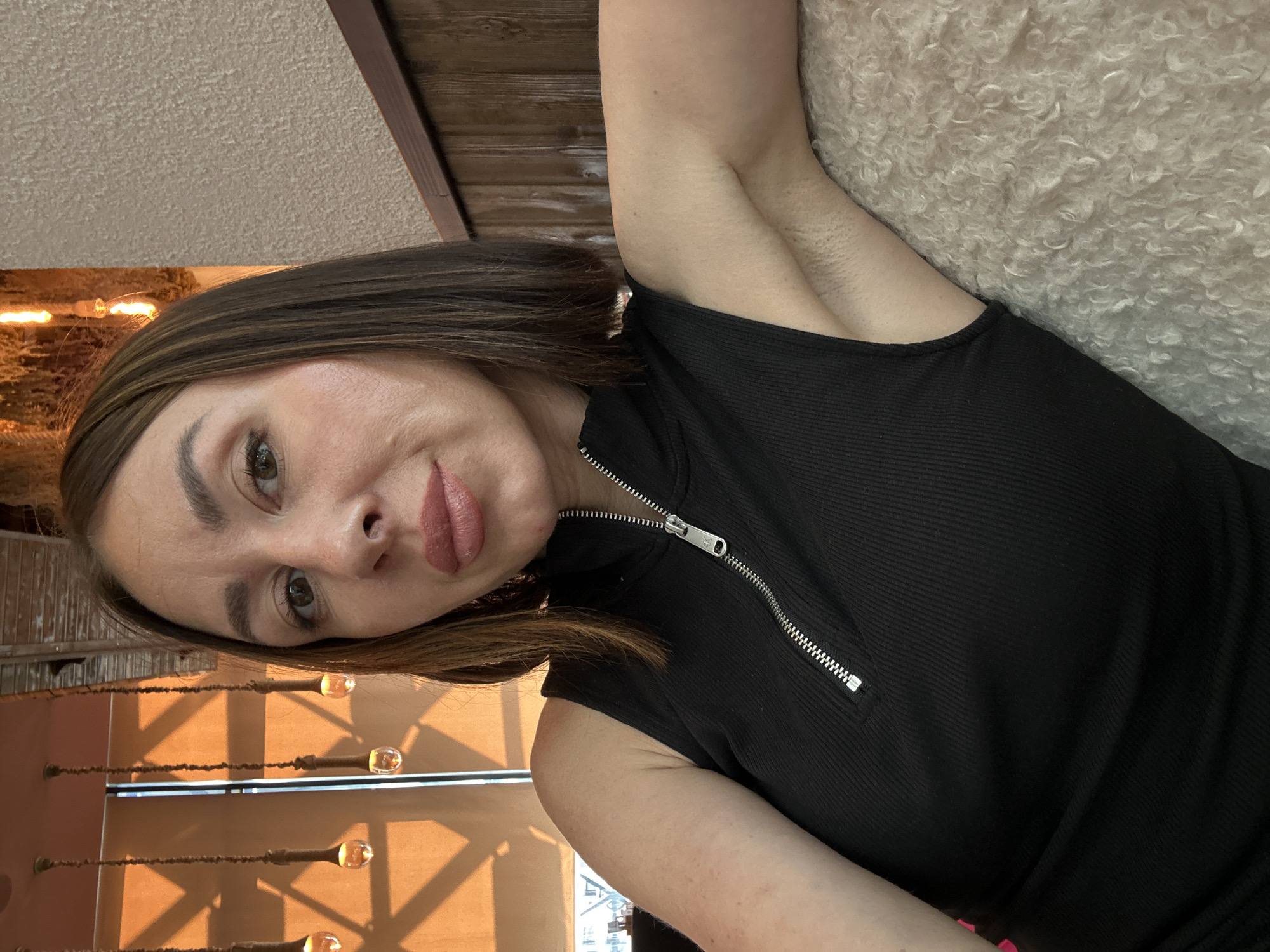 Casual mall visit documented through selfies in Kazan, Russia