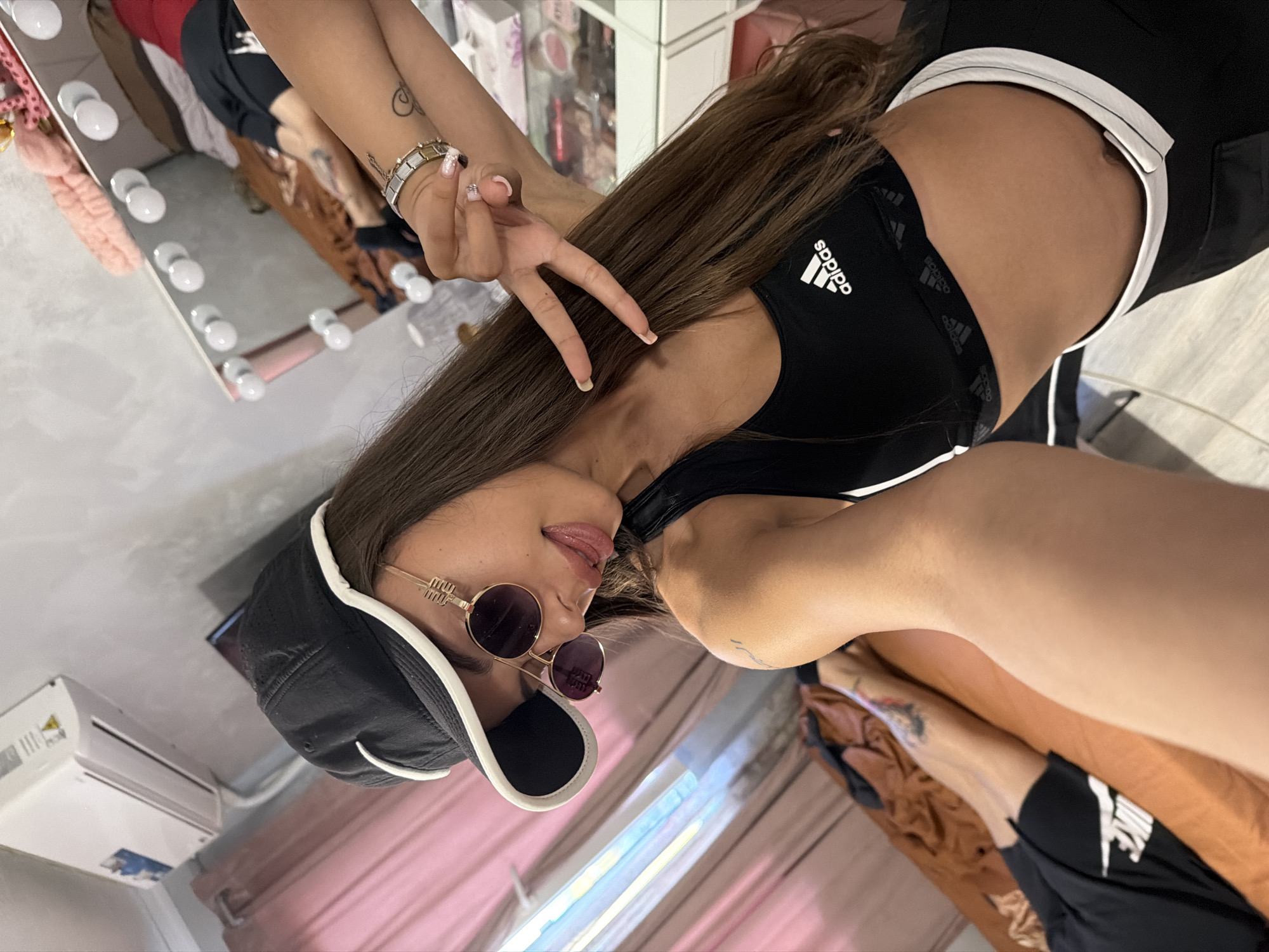 Outfit selfies in a Burgas bedroom, black Adidas look
