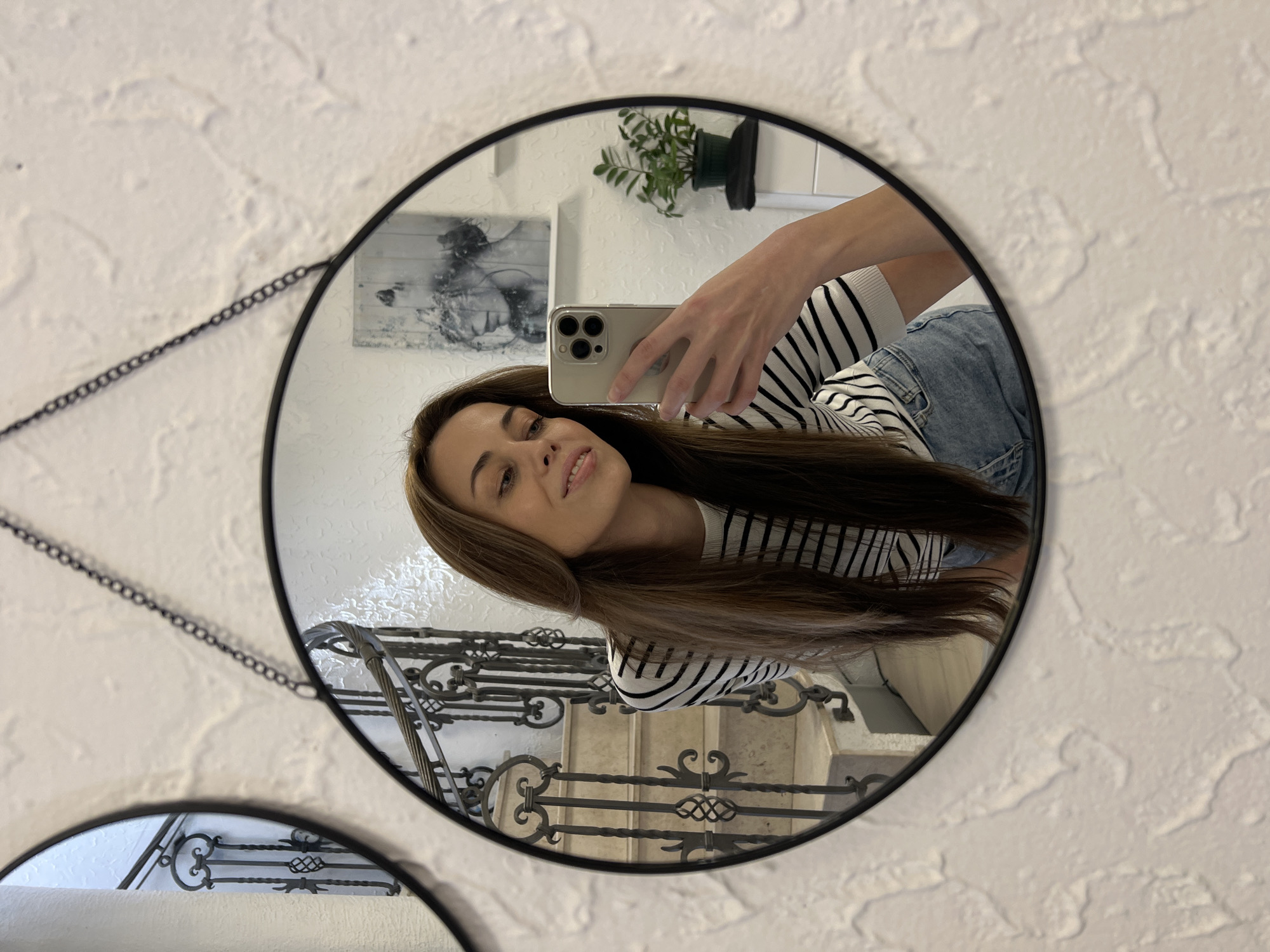 Woman documents hair salon visit in Bar, Montenegro