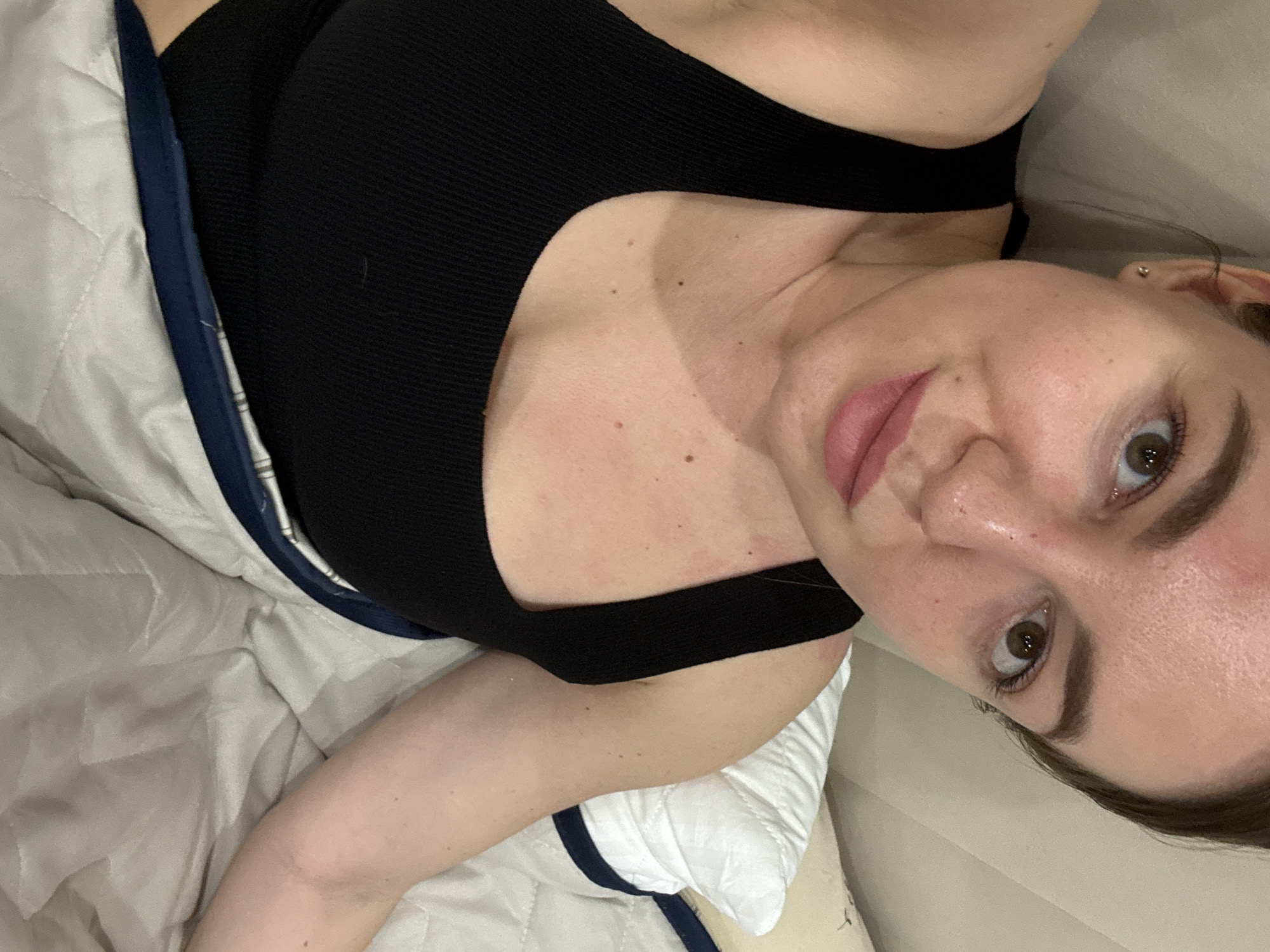 Woman photographed resting indoors in Orekhovo-Zuyevo residence
