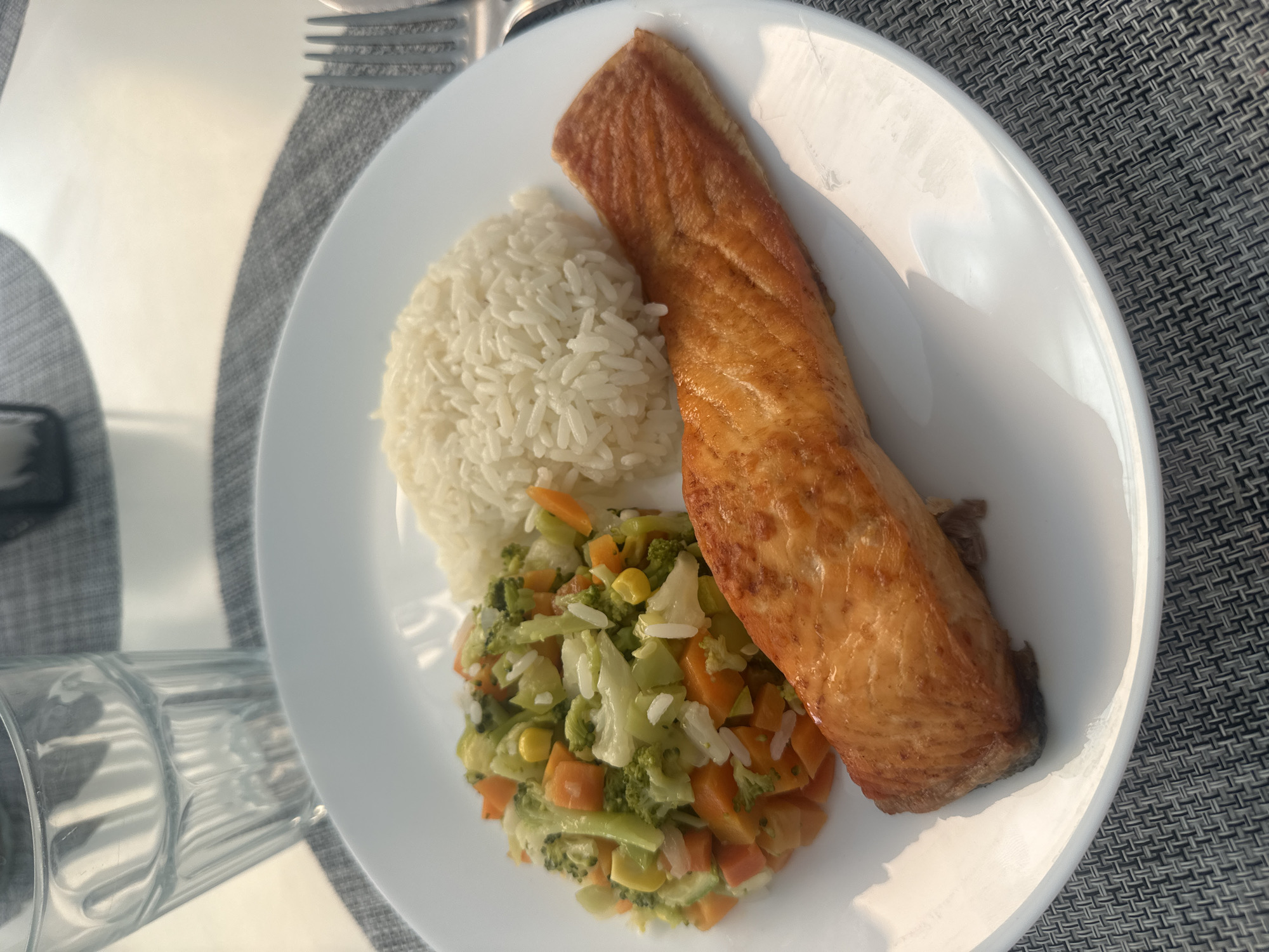 Dinner documentation: Golden salmon meal captured in Puebla