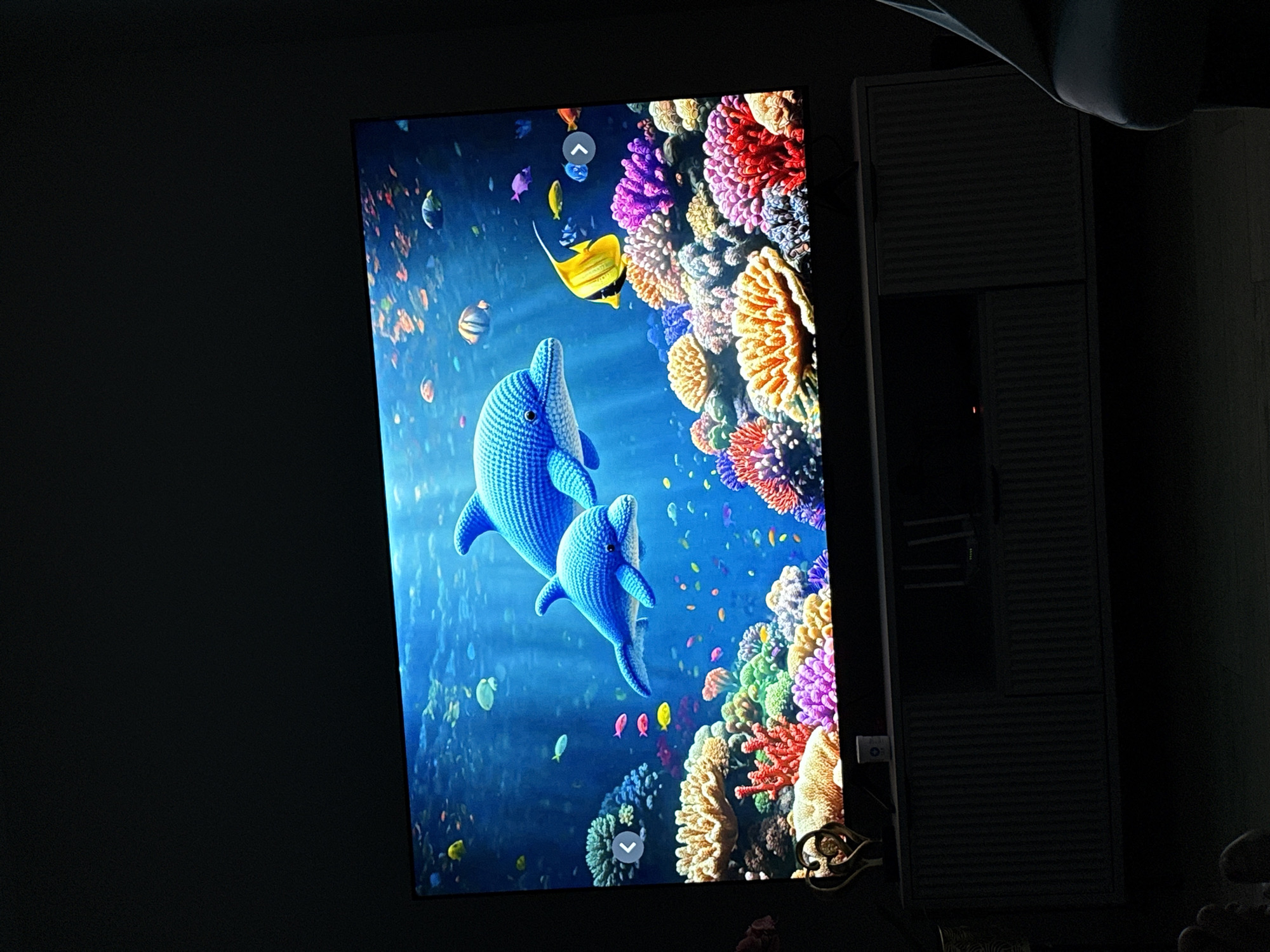 Digital content viewing session captures diverse imagery over 22 minutes