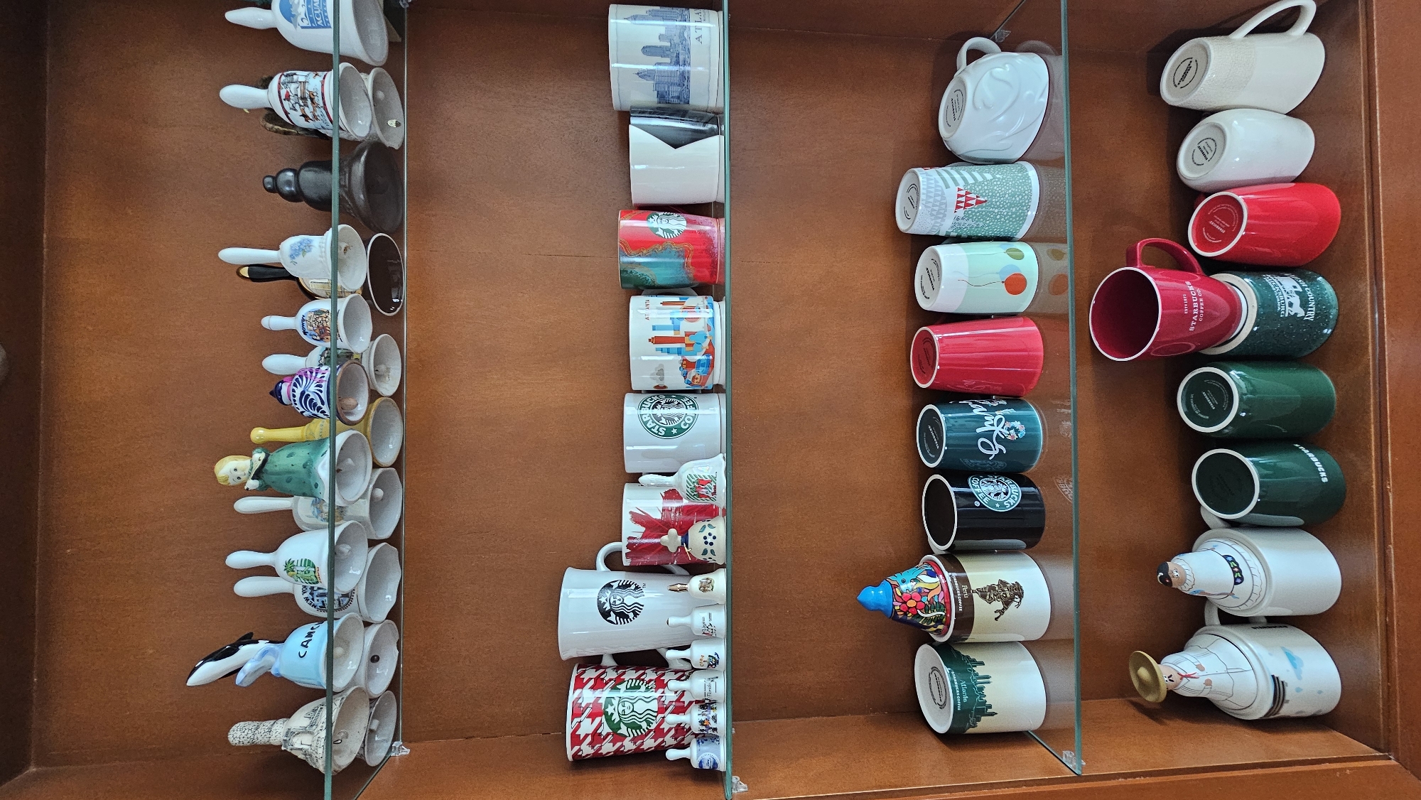Mexican household crafts and decorative items documented in Tlaxcalancingo