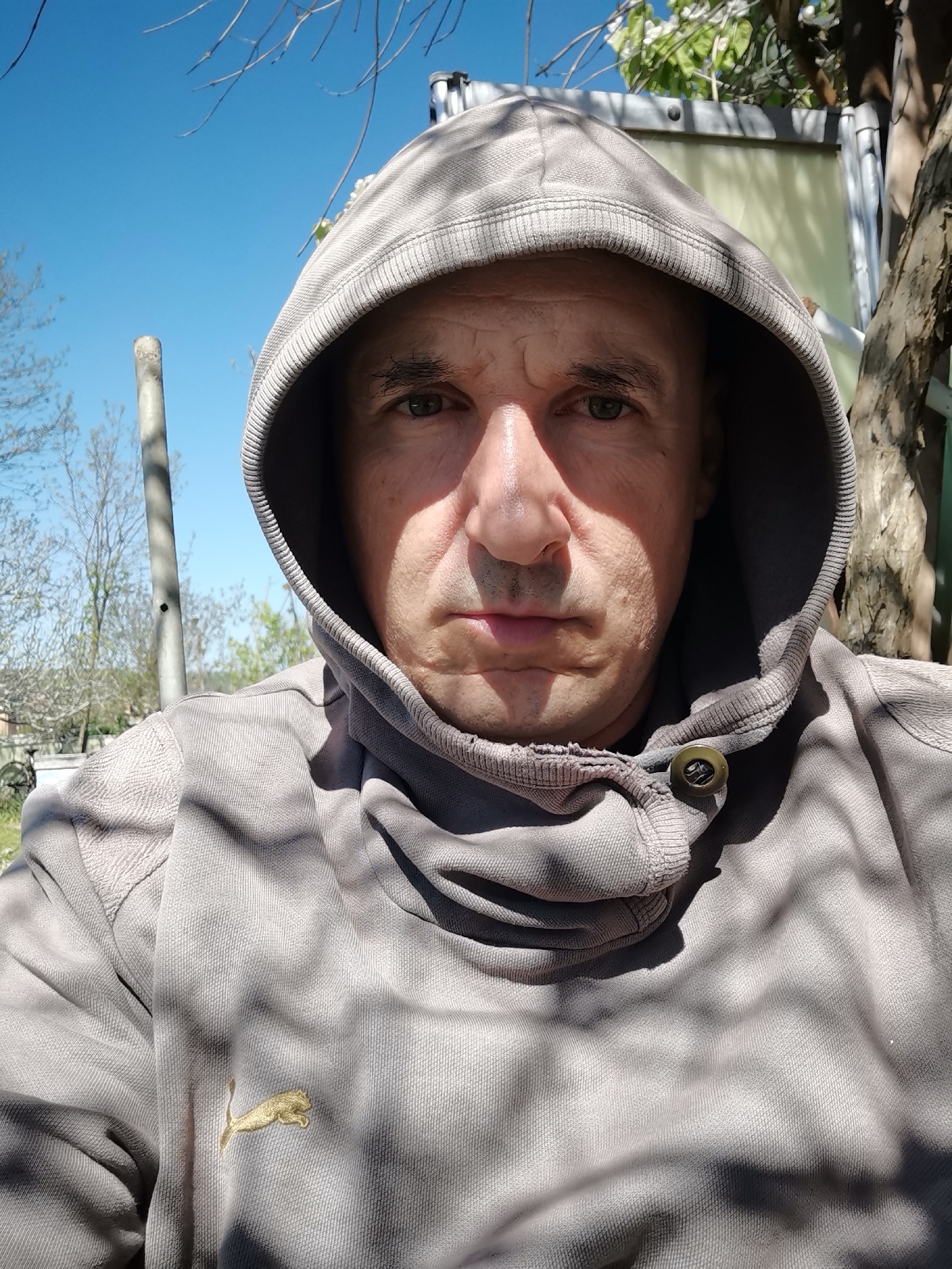 Man Takes Selfie in Gray Puma Sweatshirt in Obrochishte