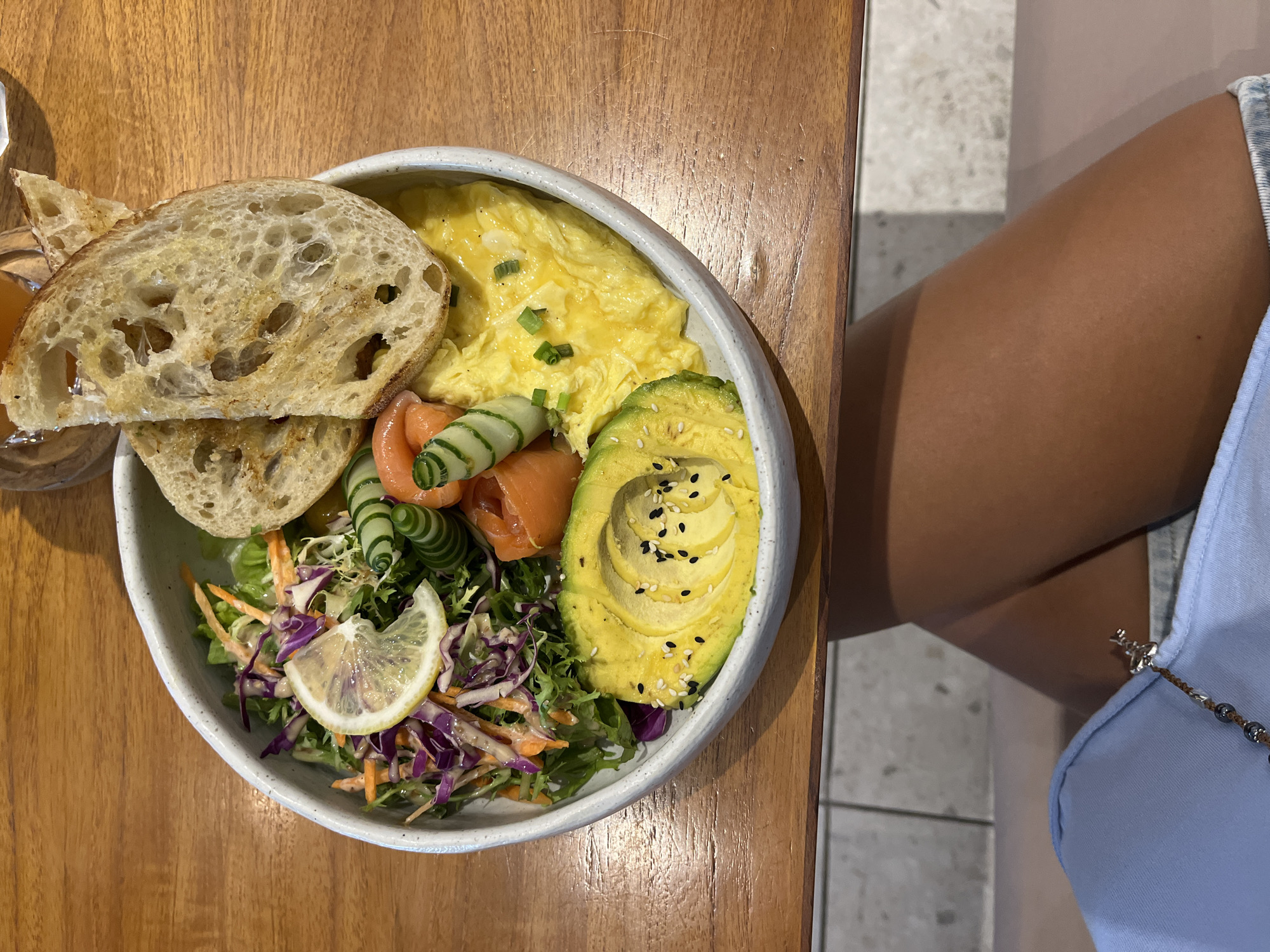 Morning breakfast and selfies documented at Kuta Selatan cafe