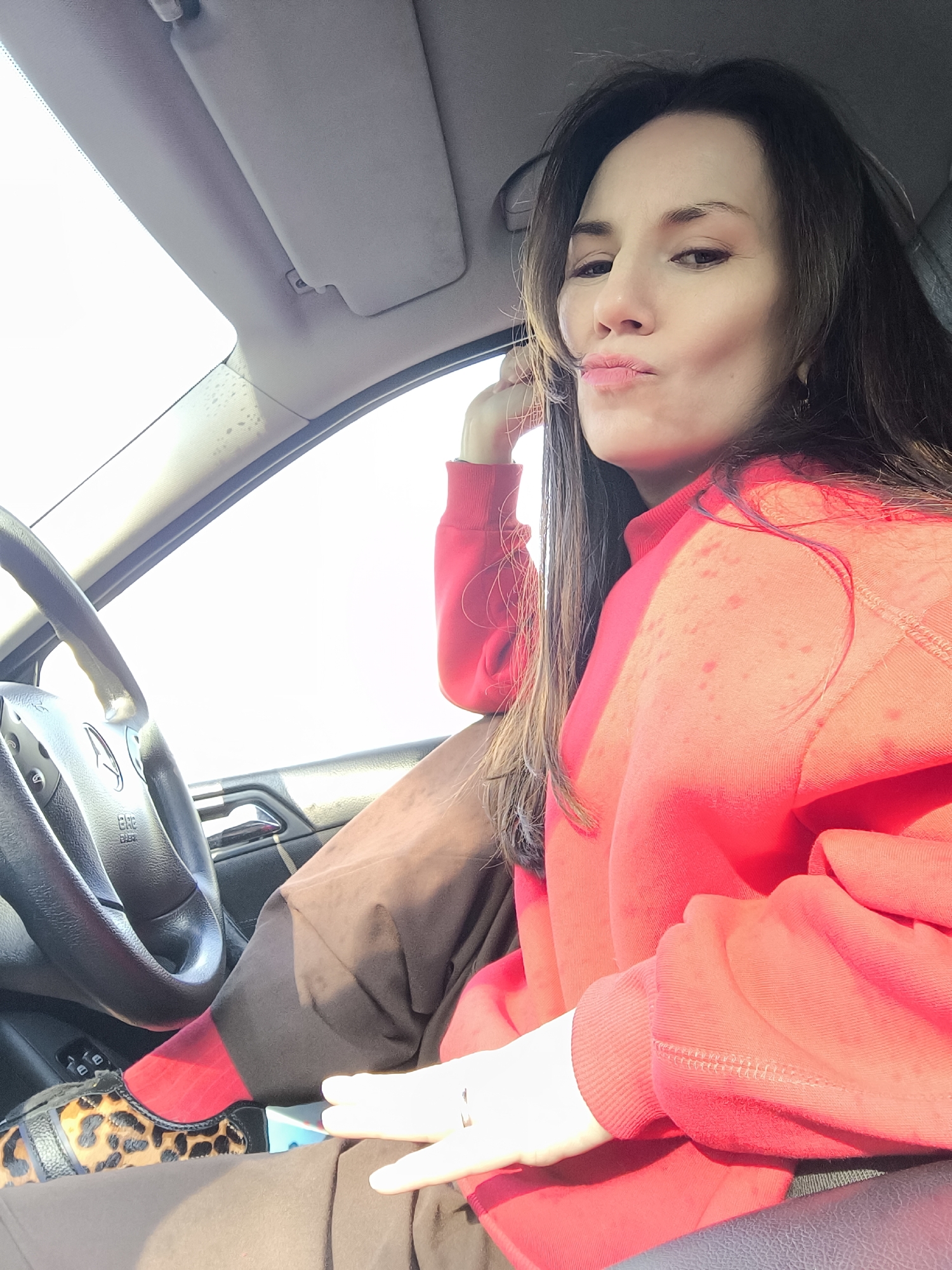 Woman in red sweatshirt spotted in early morning Riga