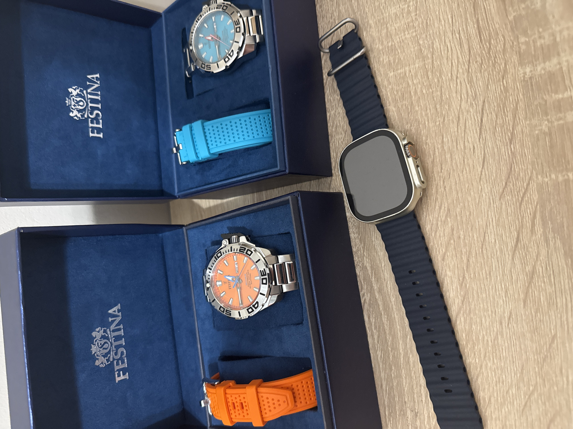 Individual catalogs personal collections including watches, perfumes, toys