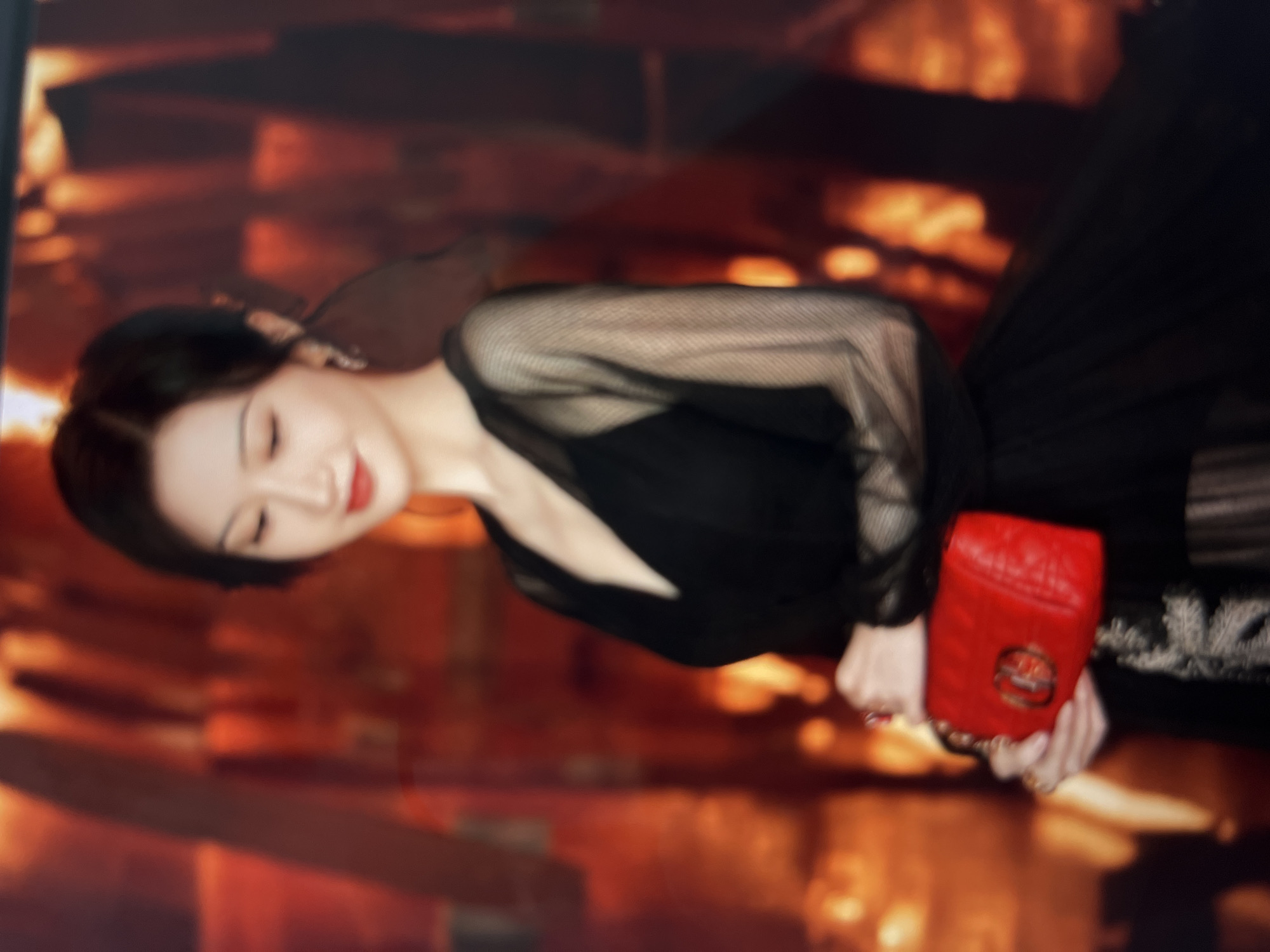 Evening scenes captured across Yuzhong District during 28-minute span