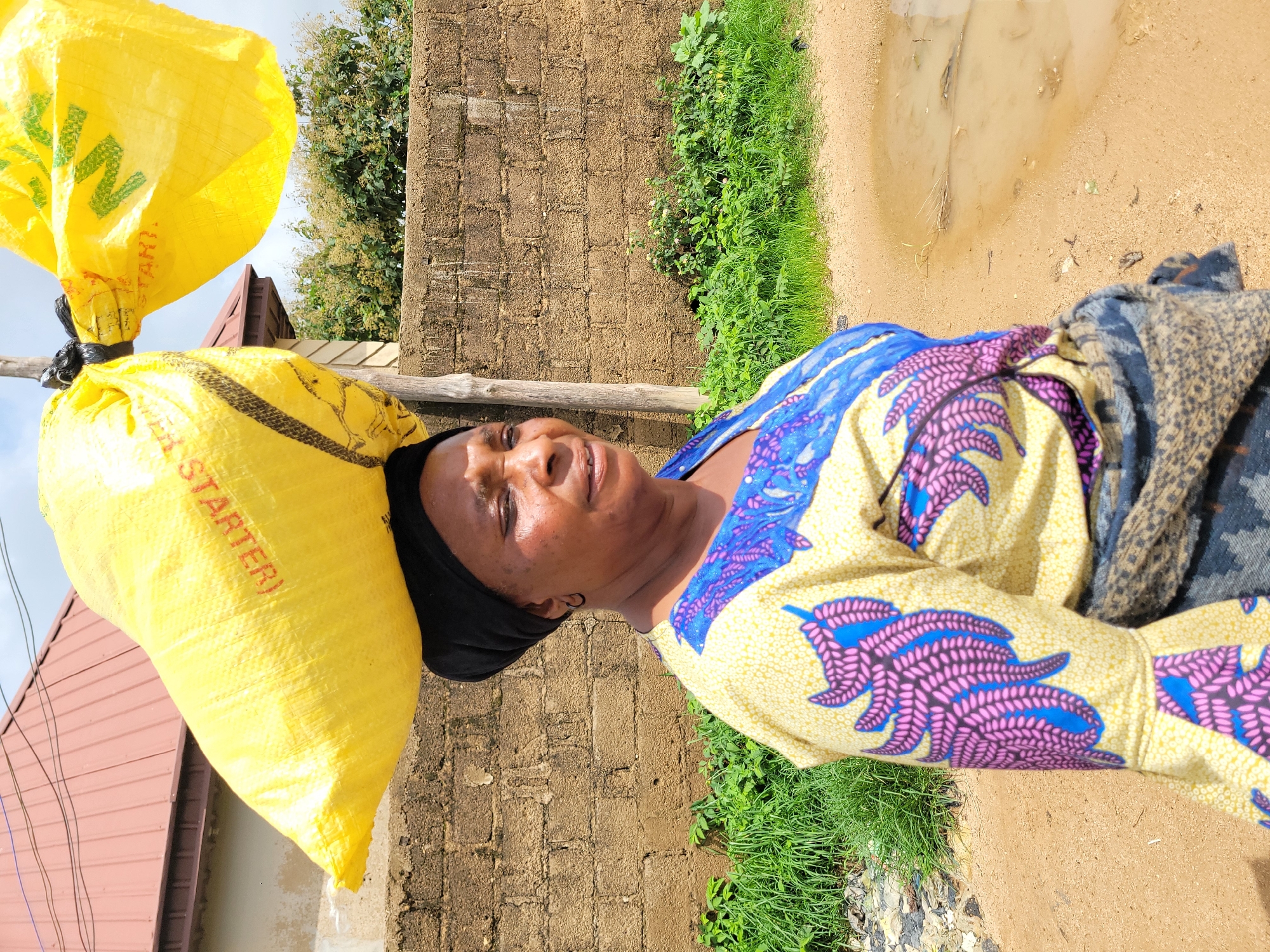 Morning street life and market activity across Jos and Barakin Akawo