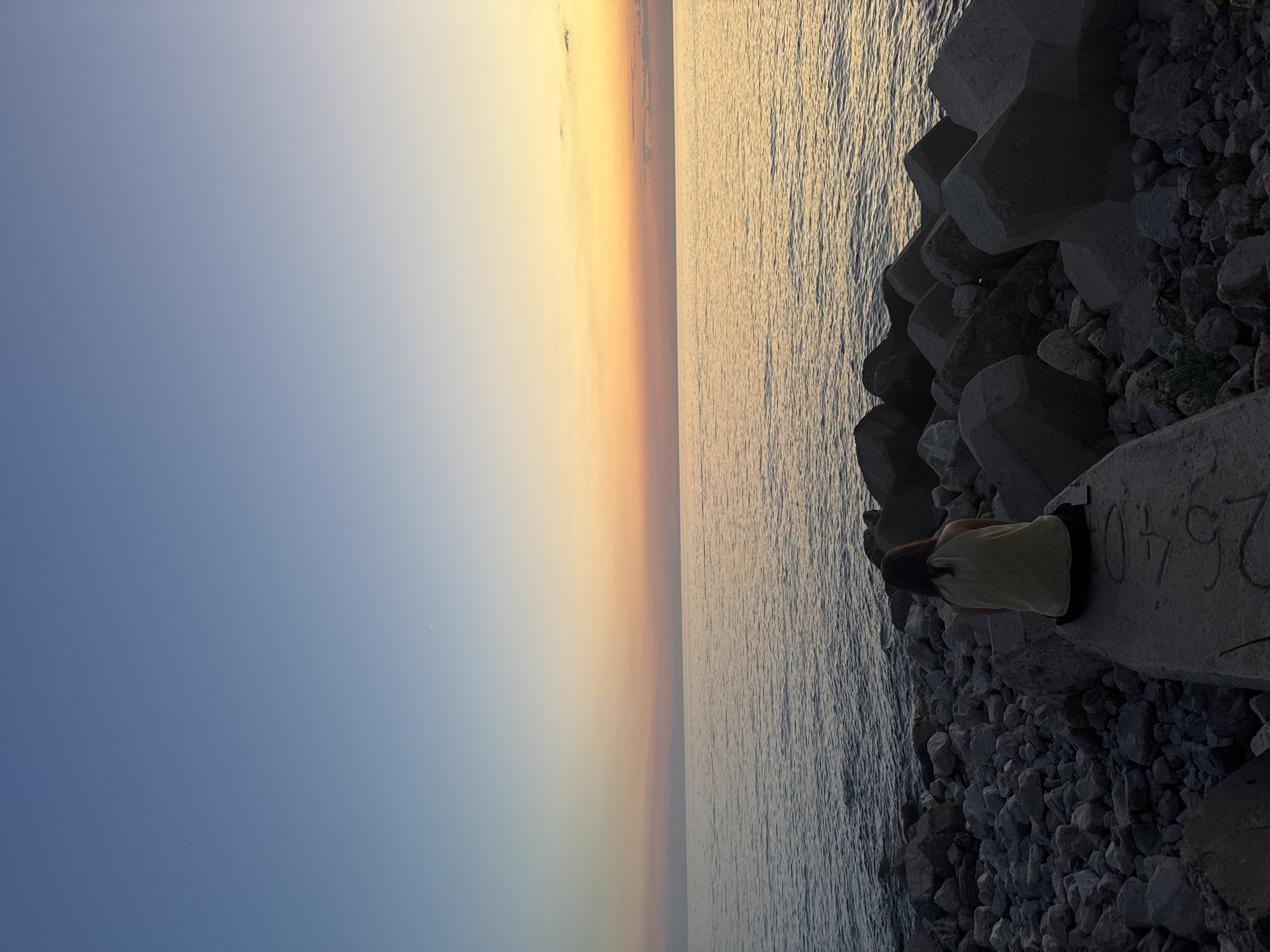 Dusk in Donji Katun: seaside stillness and a tunnel walk