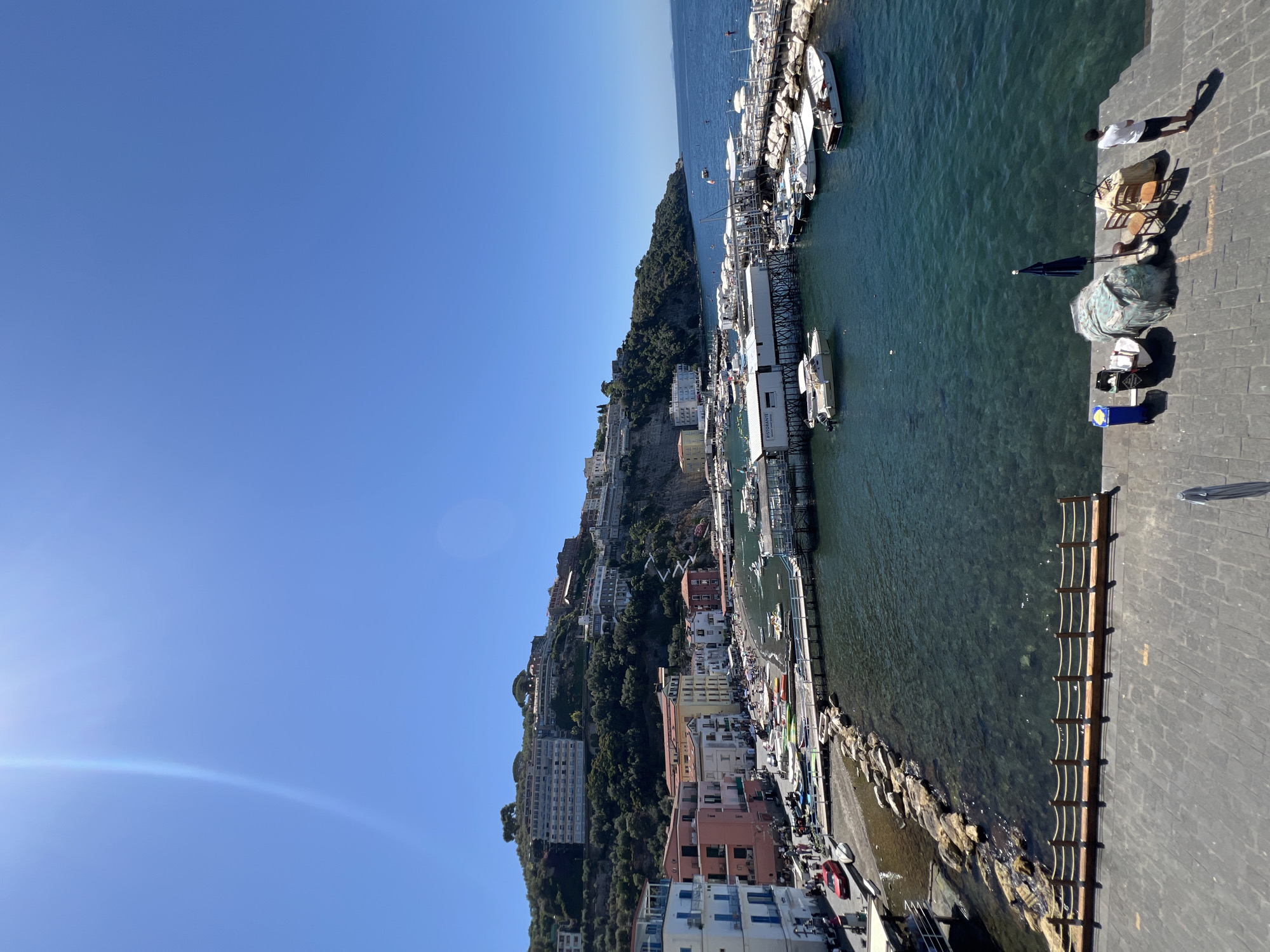 Witnesses document sunny afternoon scenes across Sorrento's scenic waterfront