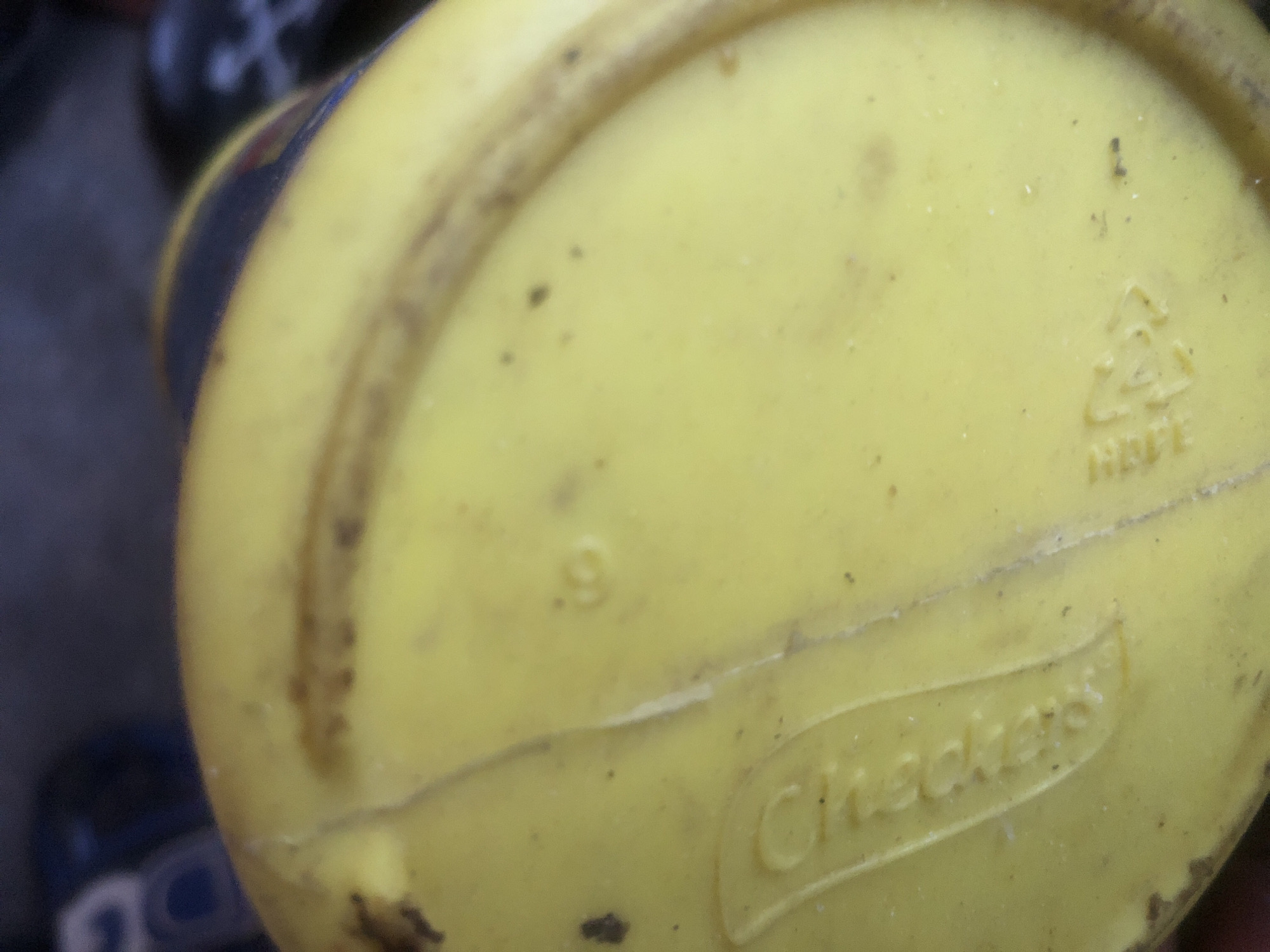Witness Documents Four Household Objects Over 21-Minute Period