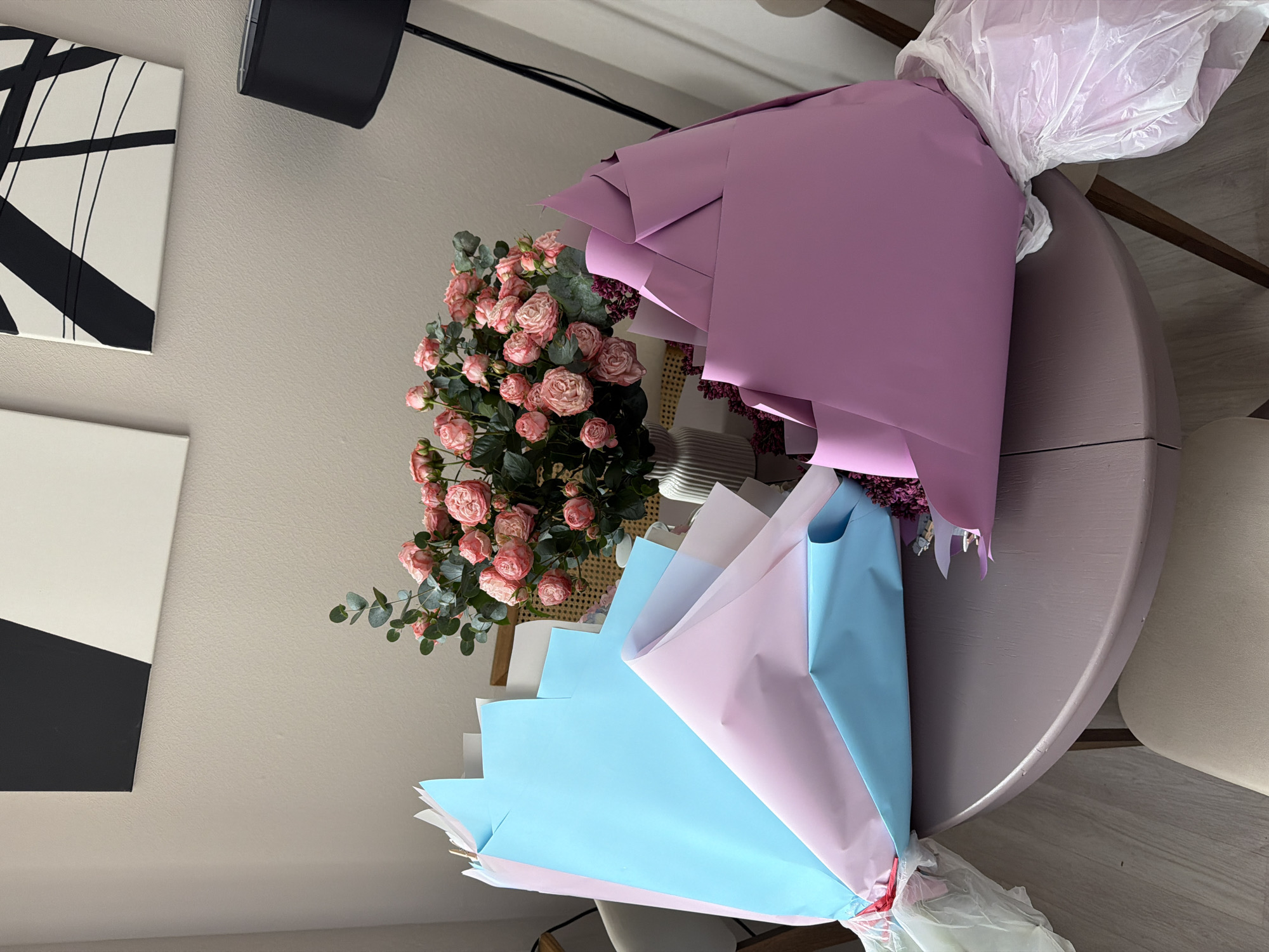 Moscow resident documents morning scenes with flowers and personal items