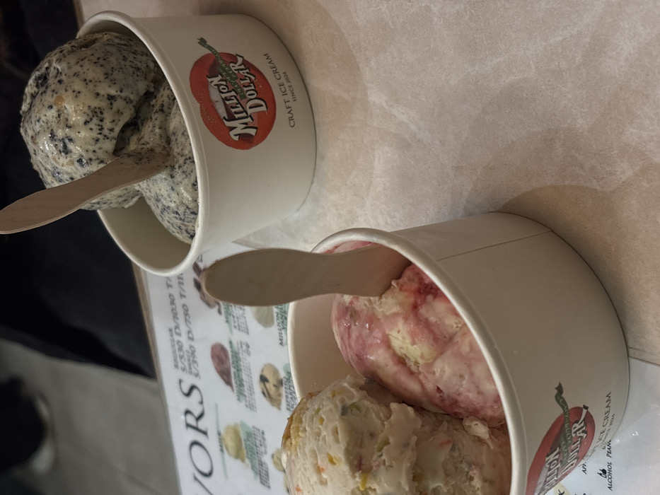 Ice cream cups spotted at Yokosuka establishment