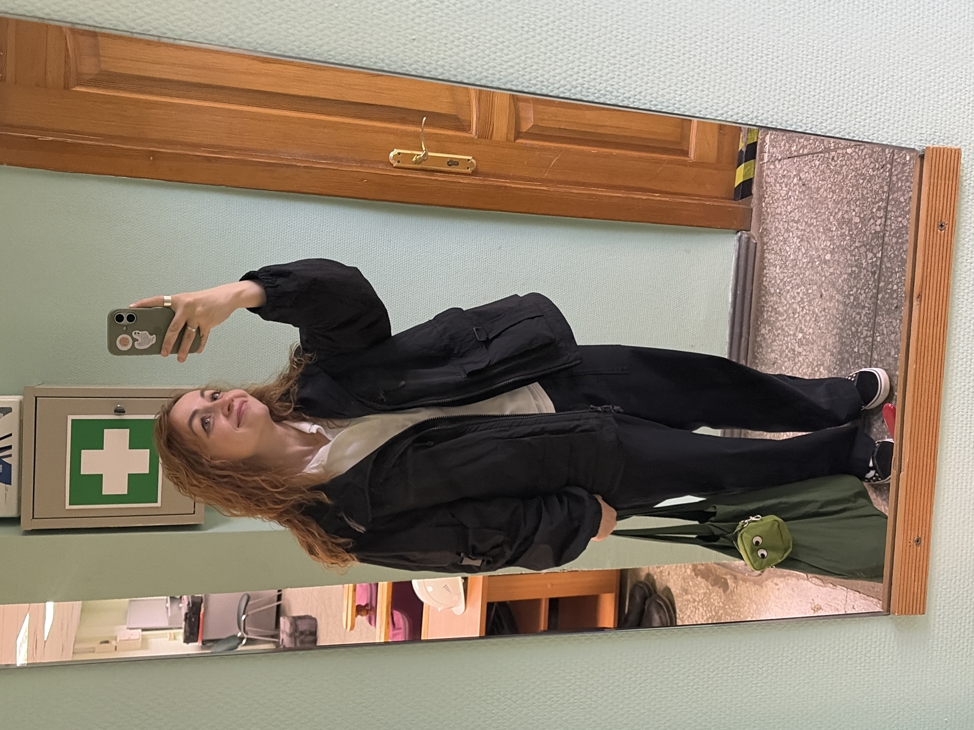 Woman takes late-night selfies in Chaikovsky, Russia