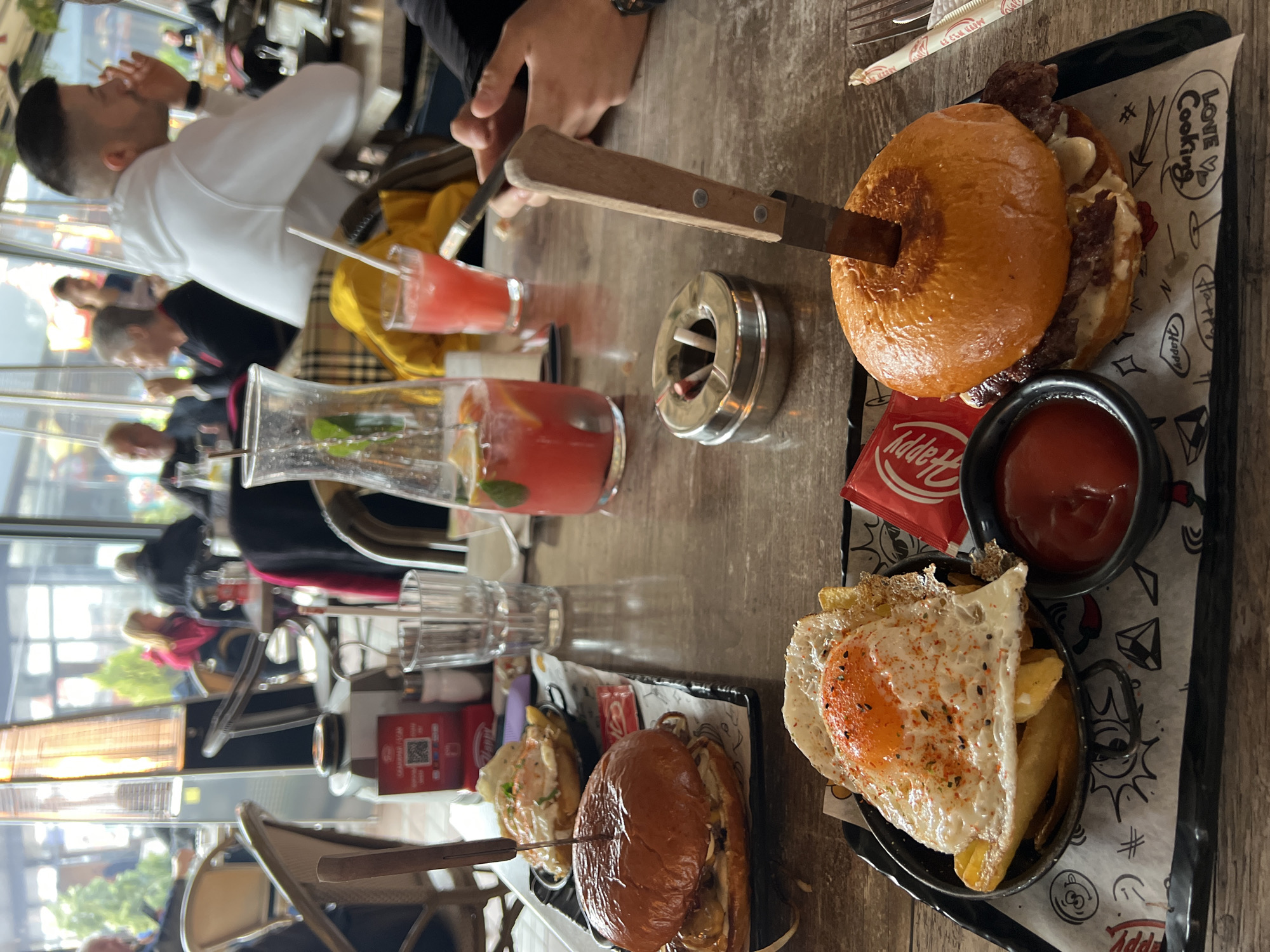 Morning dining experience documented across Sofia restaurants and cafes