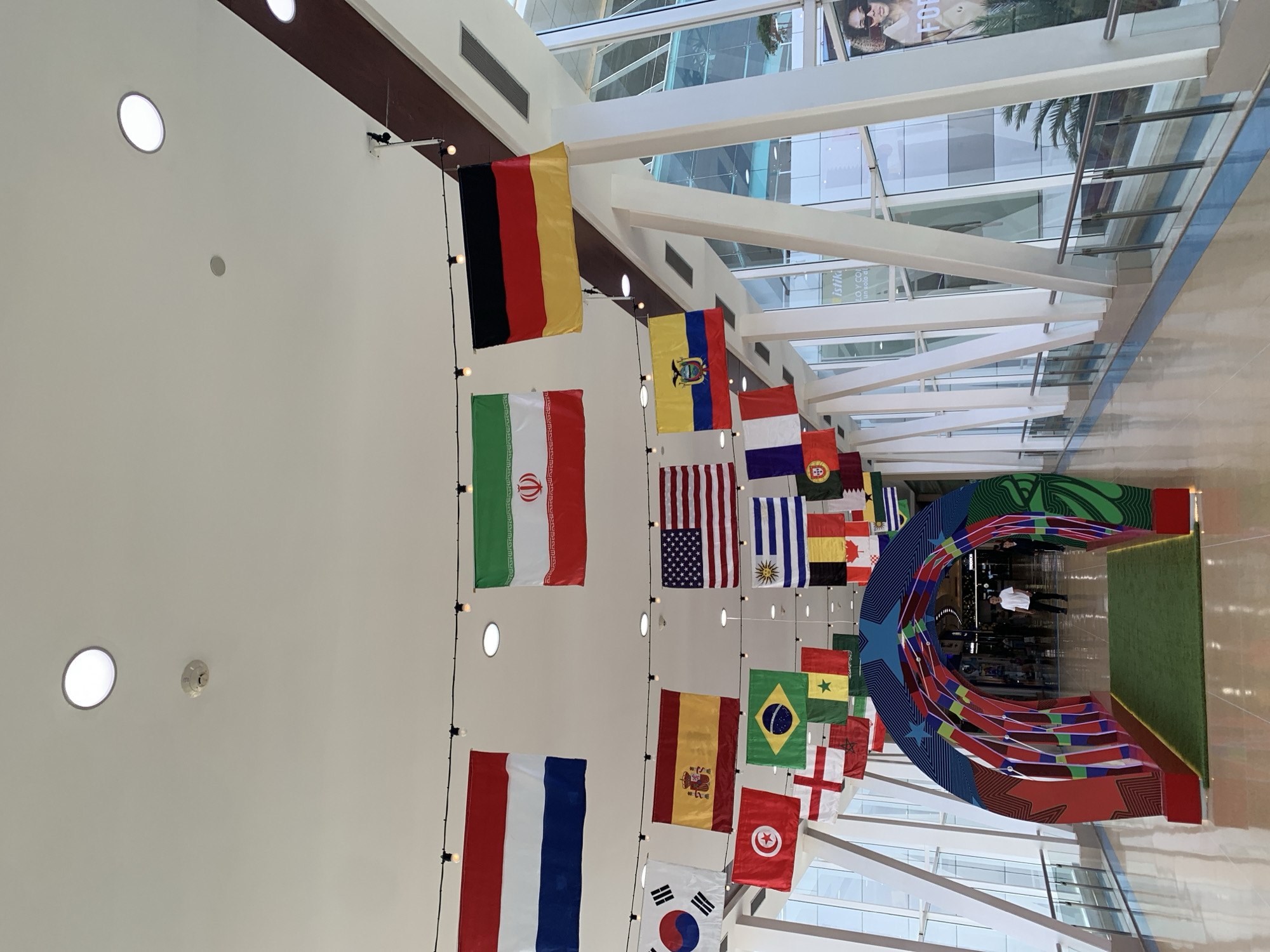 Shopping mall tour documented in Porlamar, Venezuela