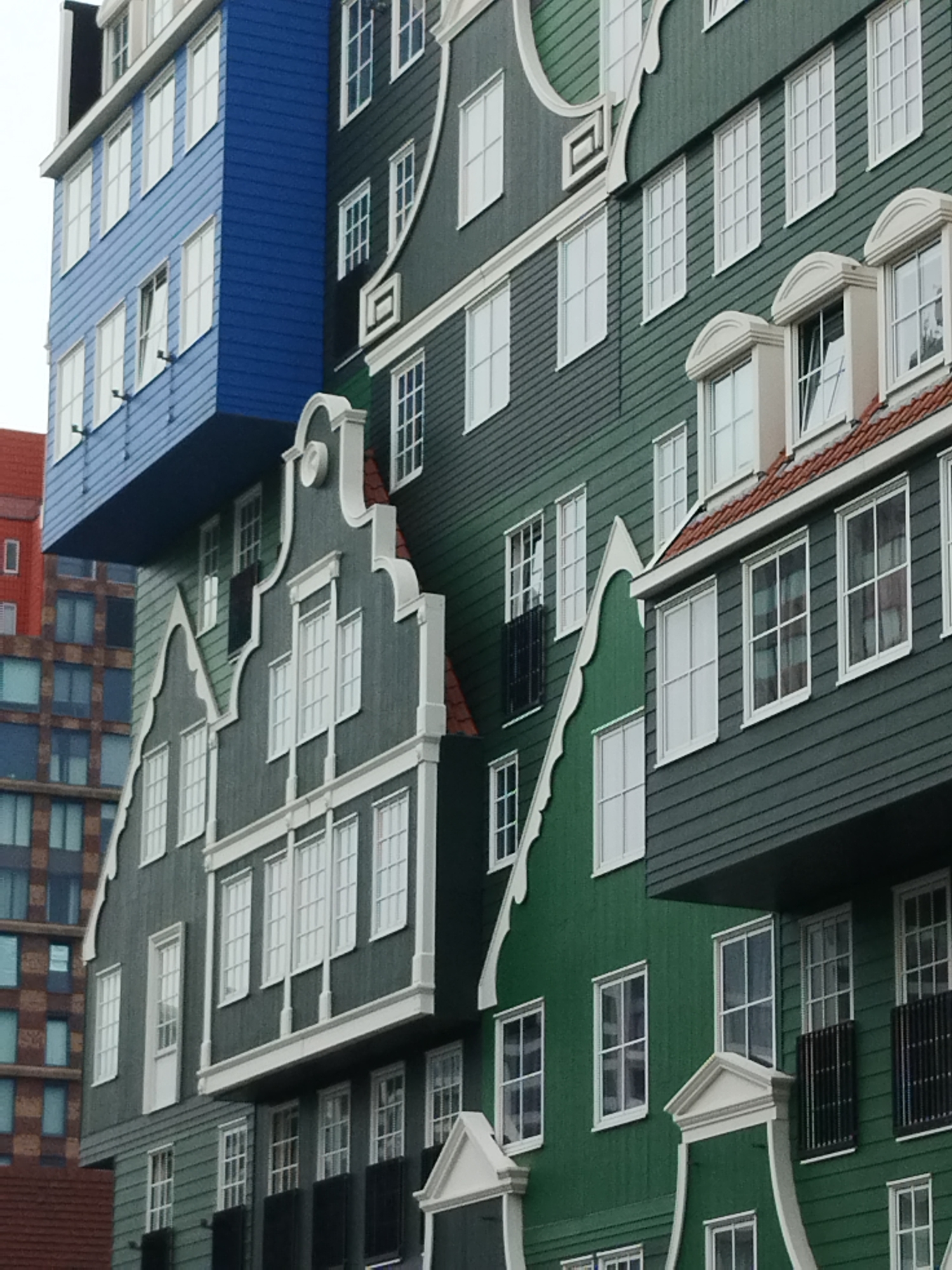 Dutch-style streets, arcade games, rubber ducks, and hydrangeas
