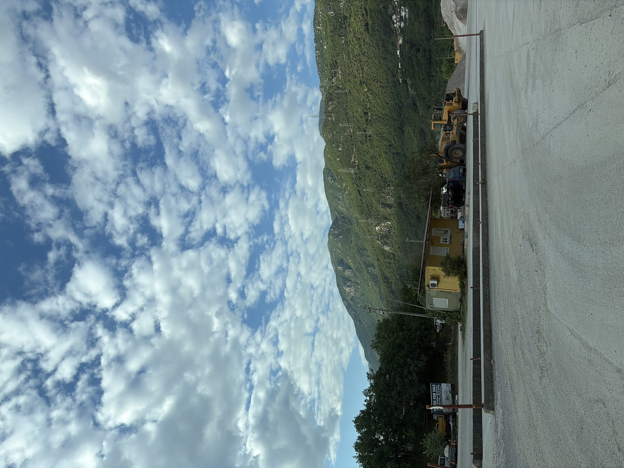 Clear afternoon skies observed over Lastva Grbaljska, Montenegro