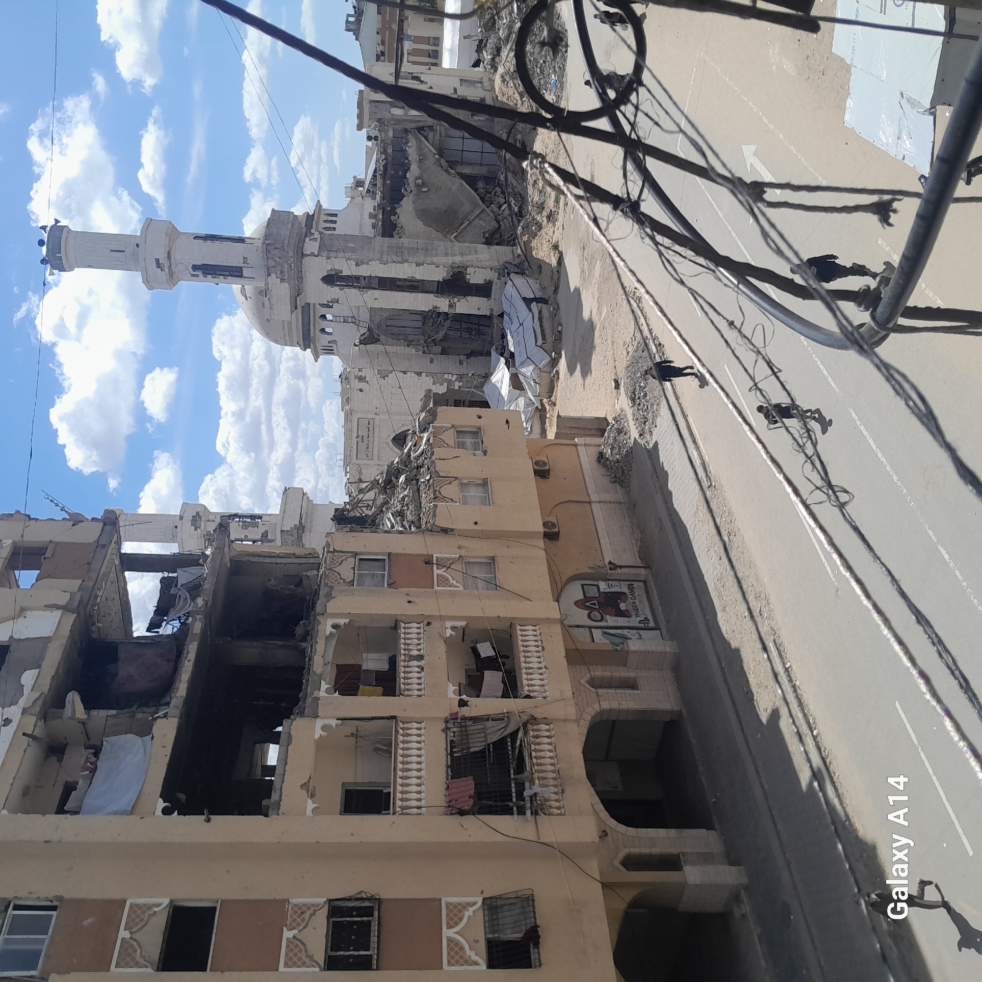Extensive building damage documented across Khan Yunis streets