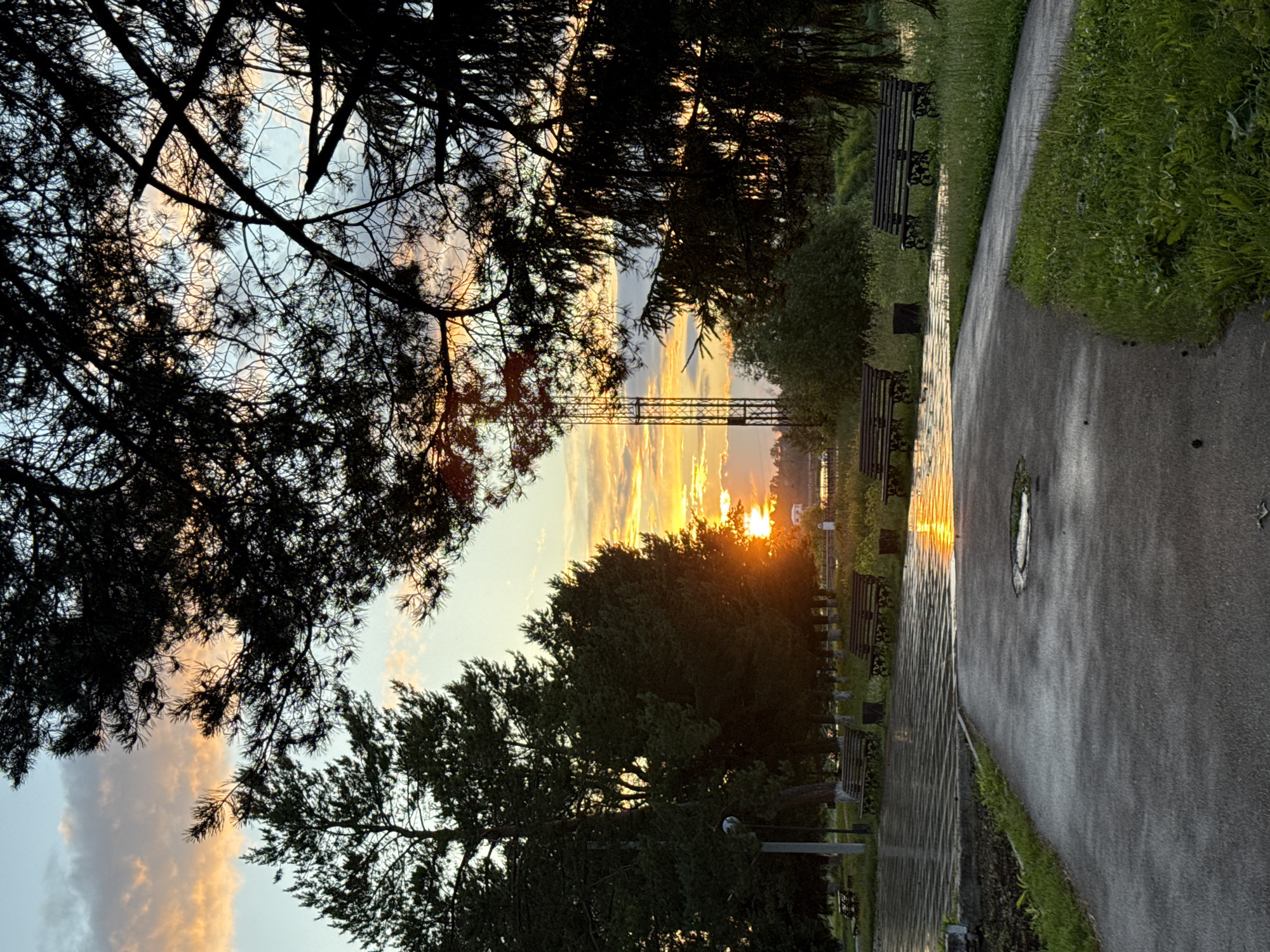 Lysva at golden hour: park, lake, streets, and promenade