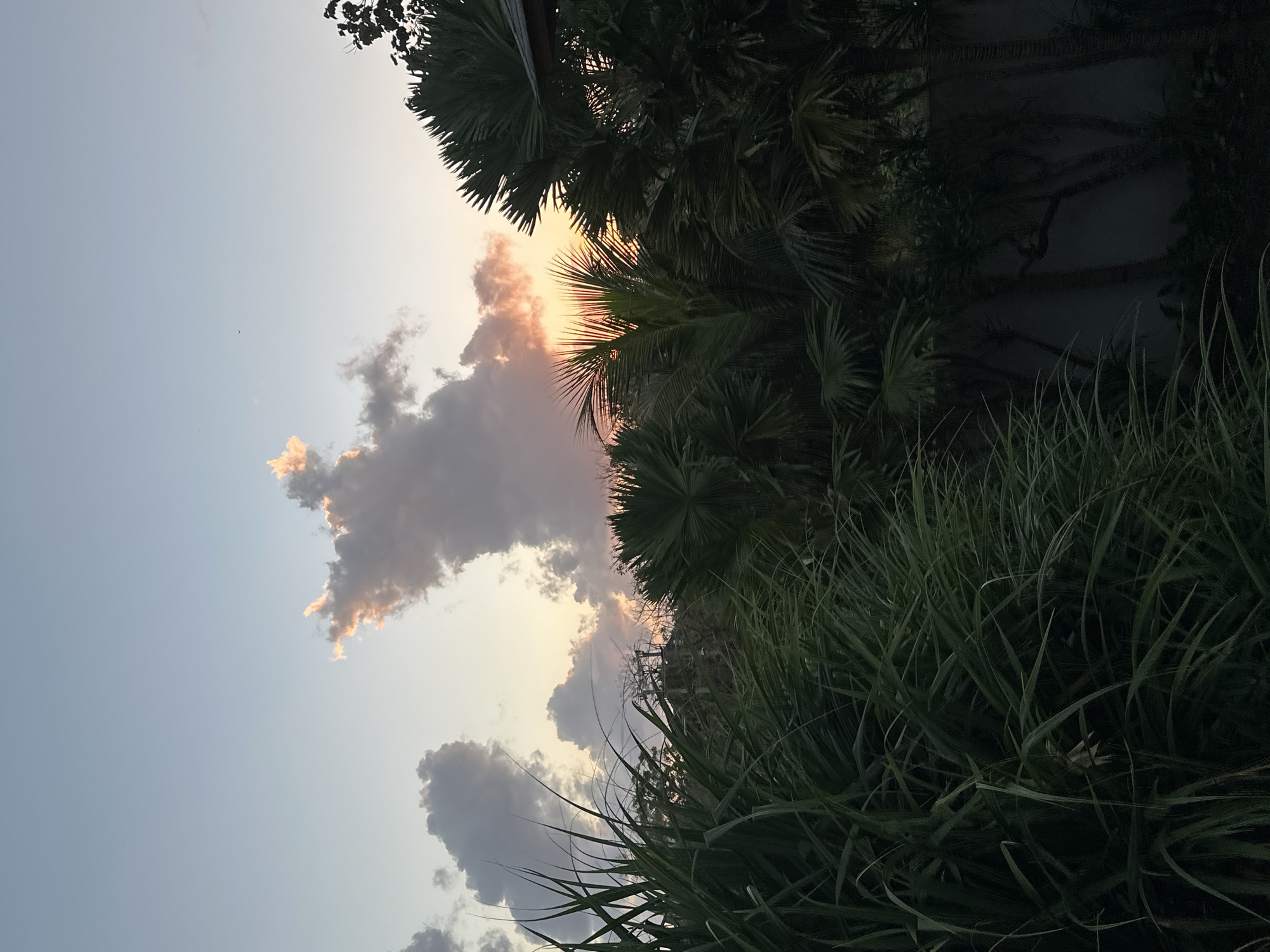 Full walkthrough of a tropical villa property in Kuta Selatan