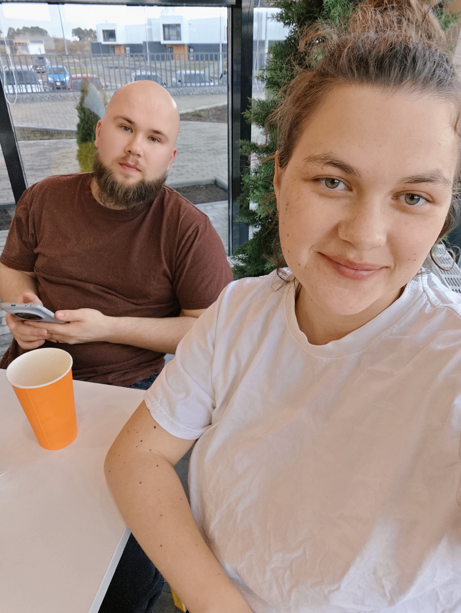 Family enjoys cafe outing with spa treatments in Votkinsk