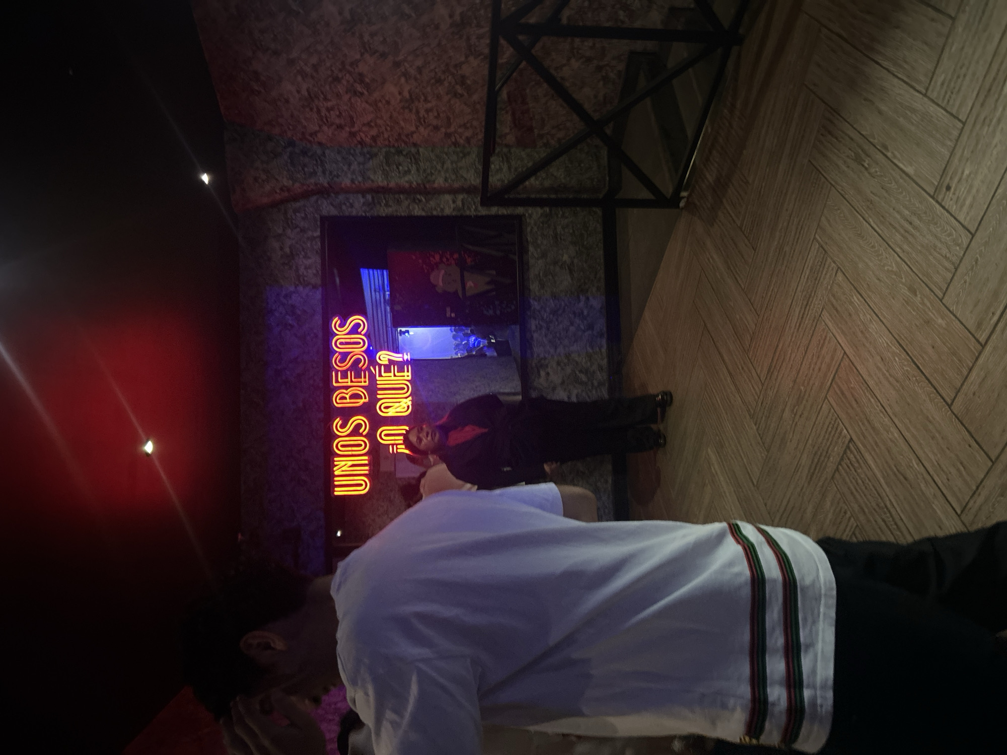 Early morning bar activity documented in Puebla, Mexico