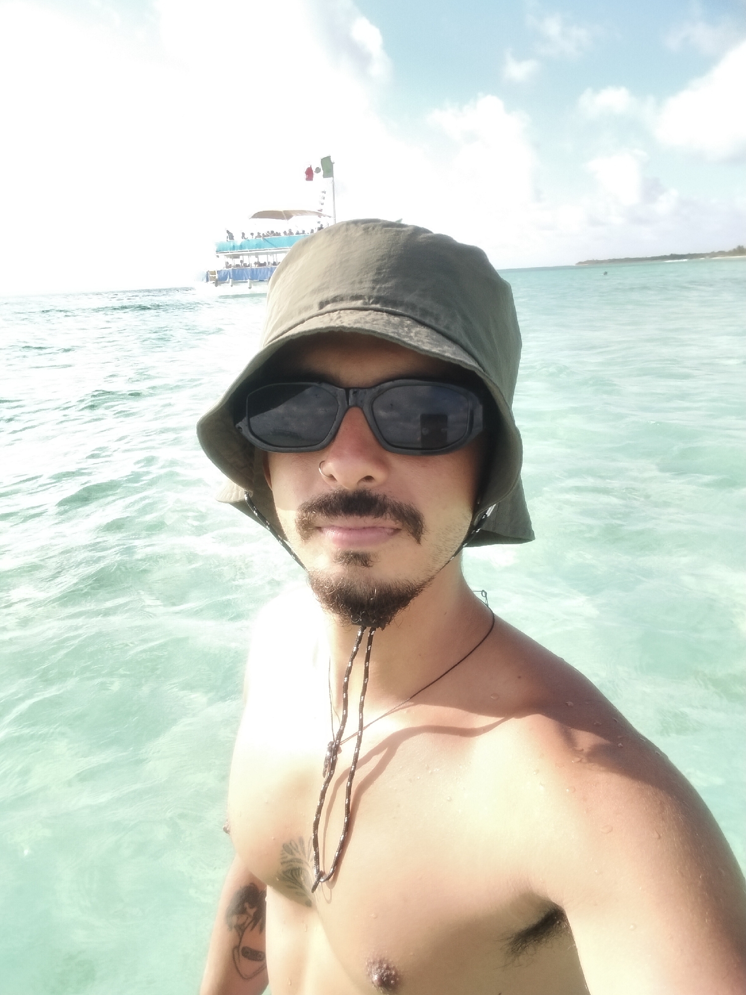 Beachgoer spotted in turquoise waters off El Cedral, Mexico