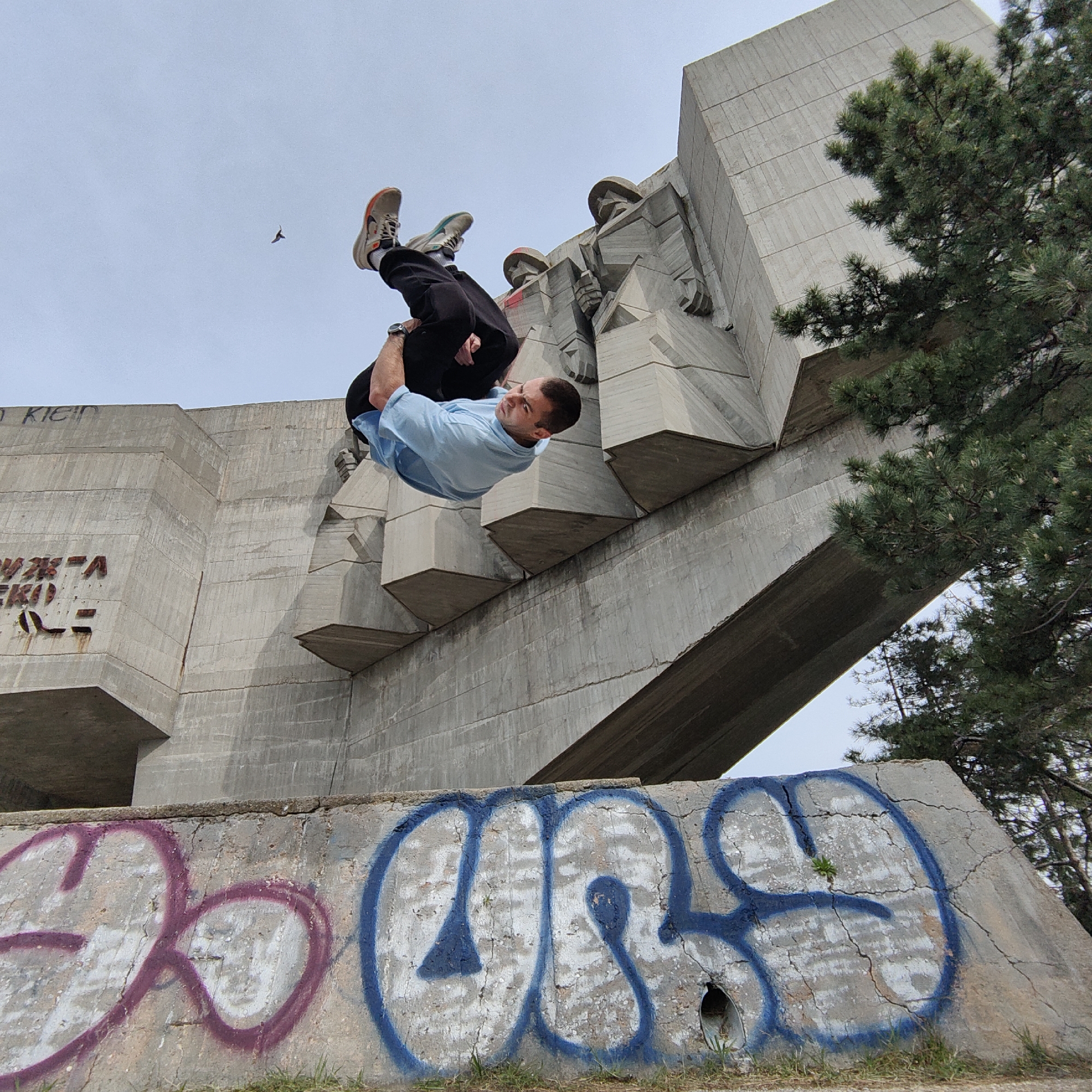 Man performs backflip at Soviet Army monument in Varna